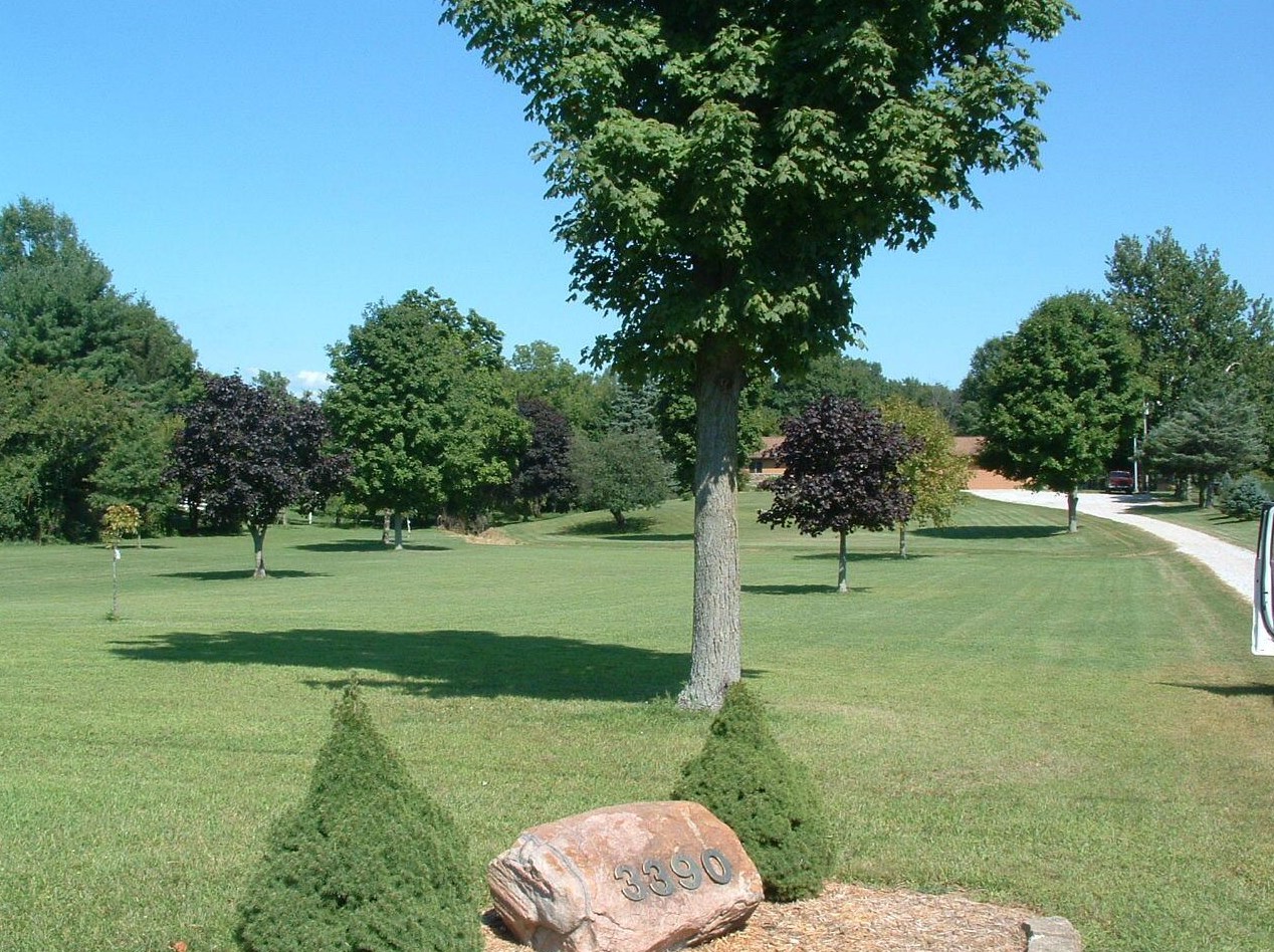 3390 Burnside Rd, Johnstown, OH 43031-9531