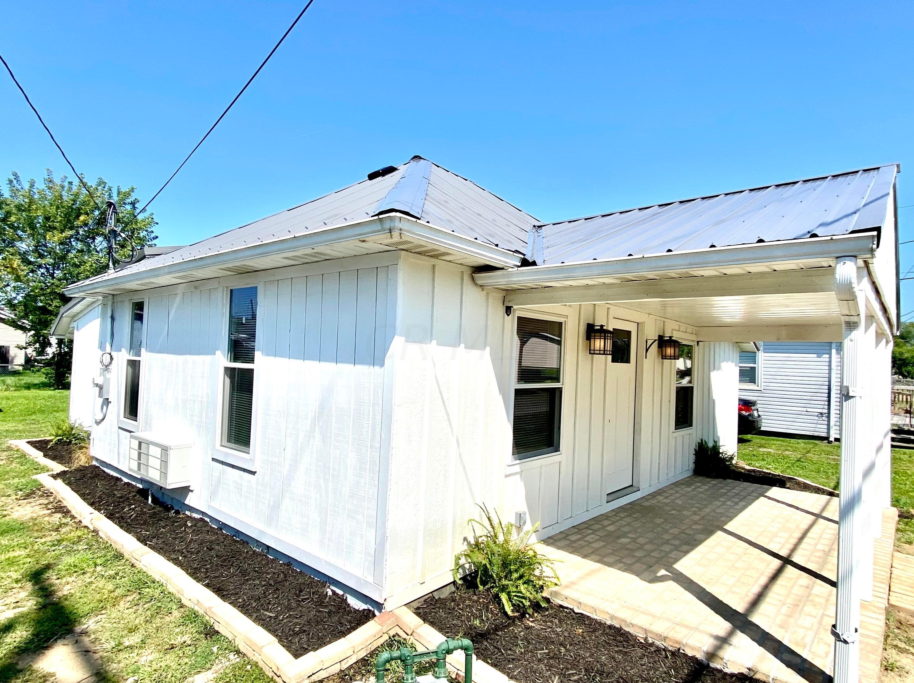 103 Renner St, Buckeye Lake, OH 43008-7728
