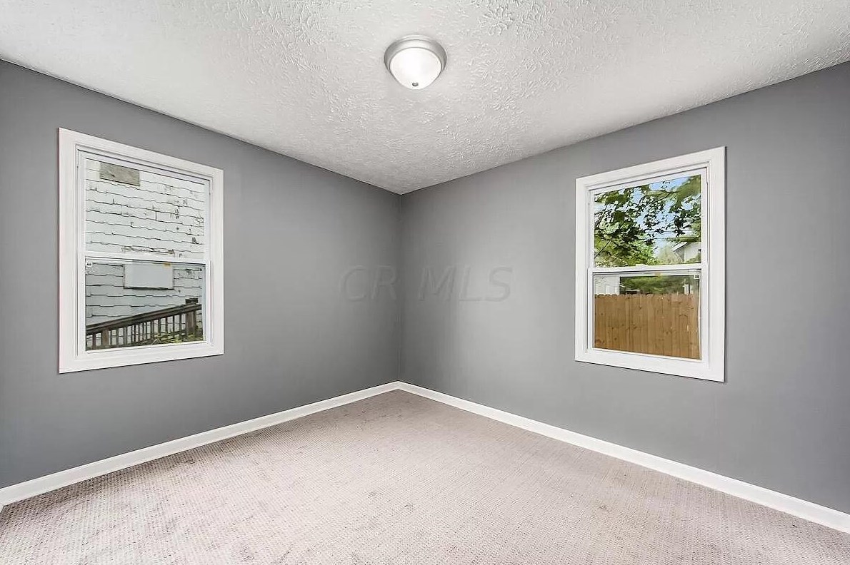 1103 Ellsworth Ave, Columbus OH  43206-1713 exterior