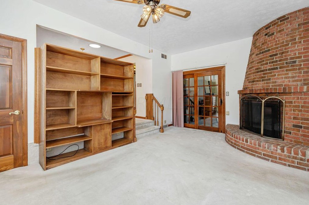 5820 Riverton Rd, Columbus OH 43232-1650 exterior