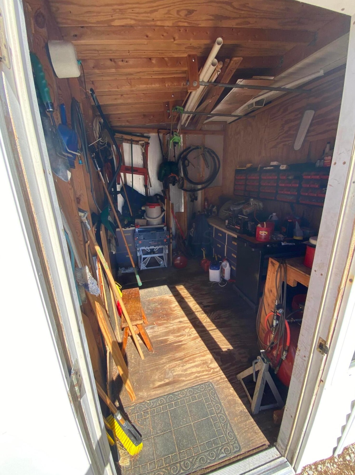 5820 Riverton Rd, Columbus OH 43232-1650 exterior