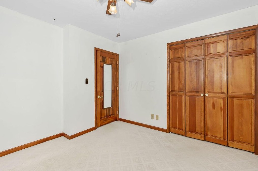 5820 Riverton Rd, Columbus OH 43232-1650 exterior