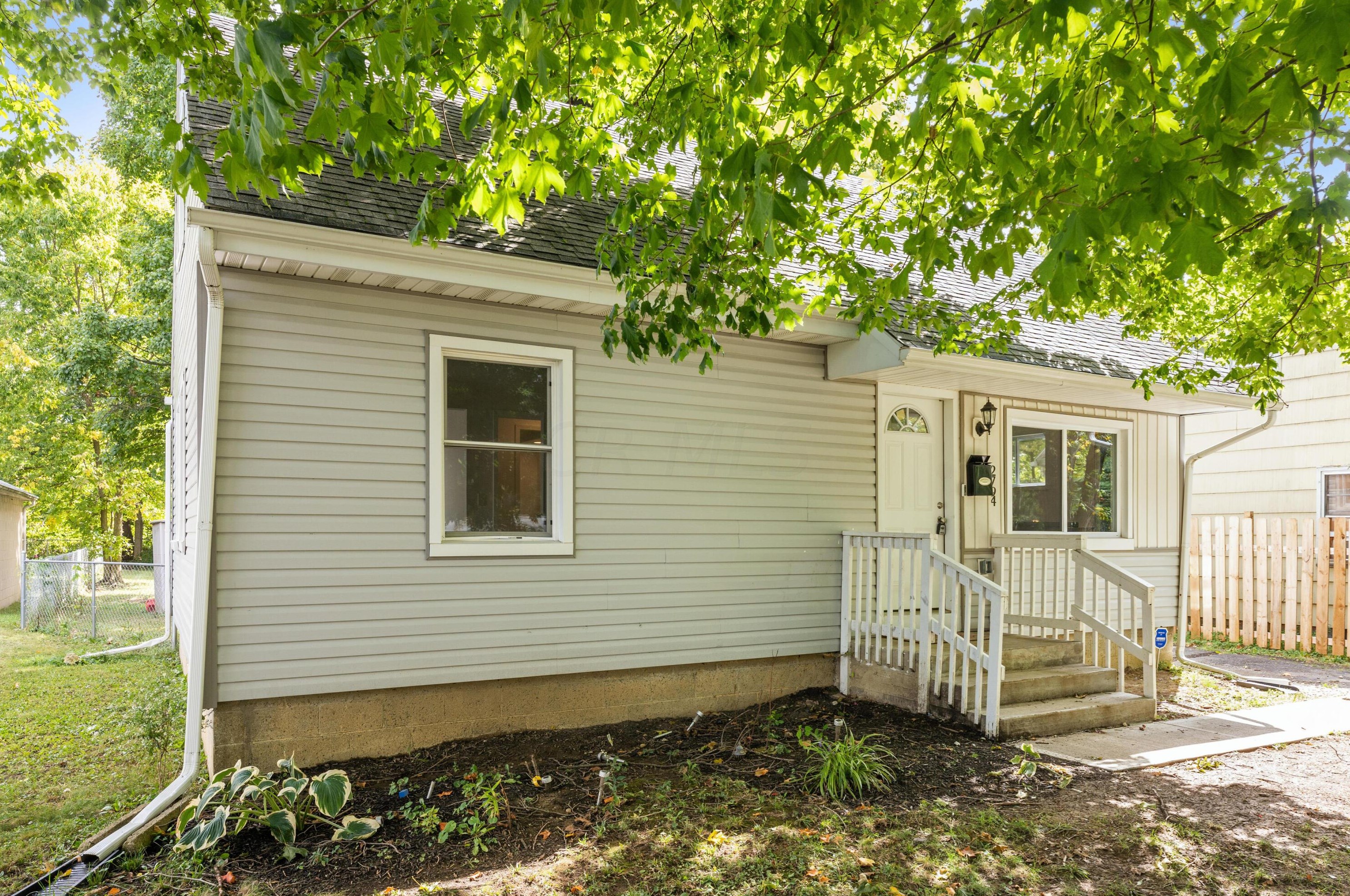 2794 Linview Ave, Columbus, OH 43211-1736