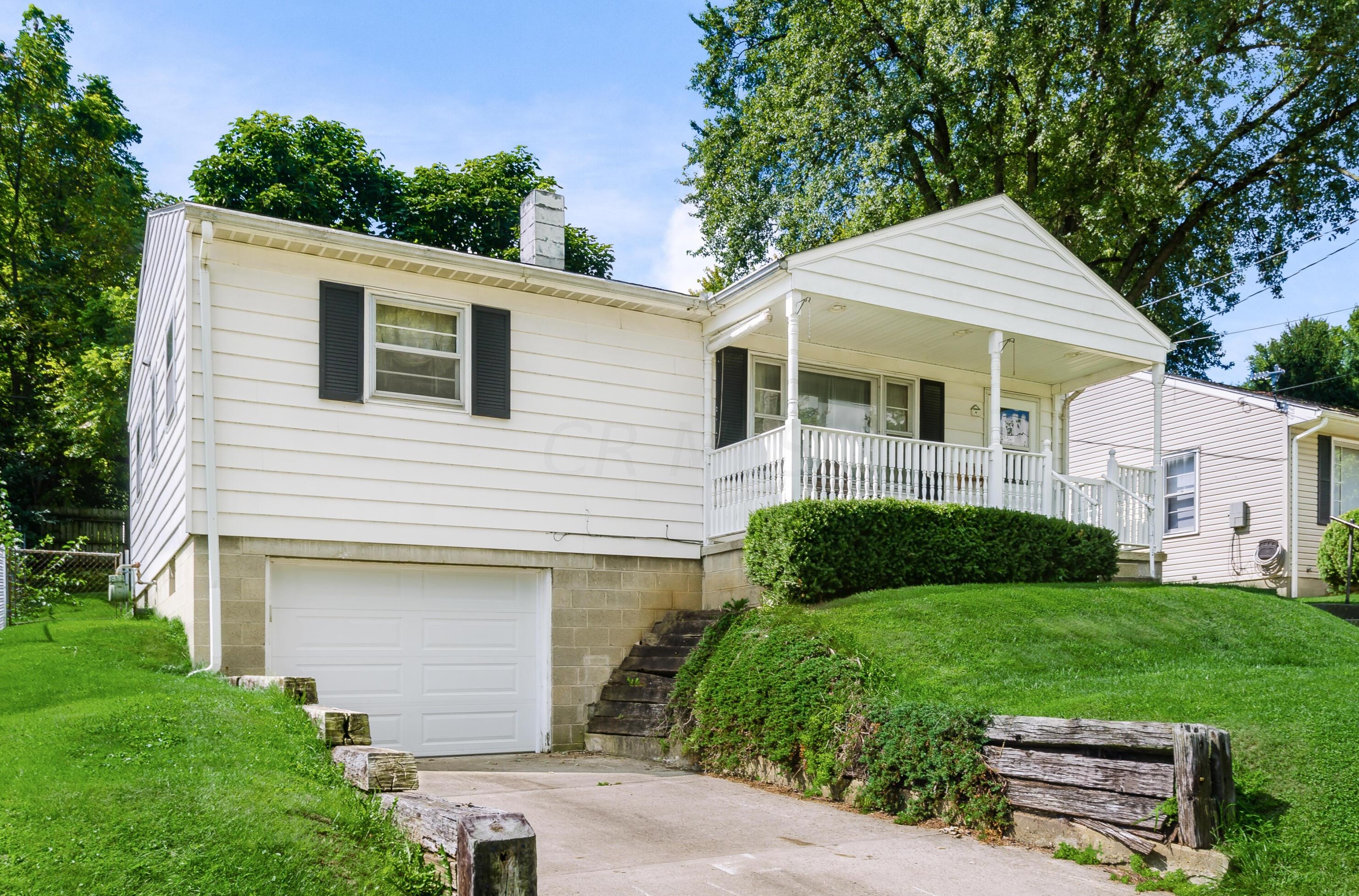518 Hubert Ave, Lancaster, OH 43130-4718