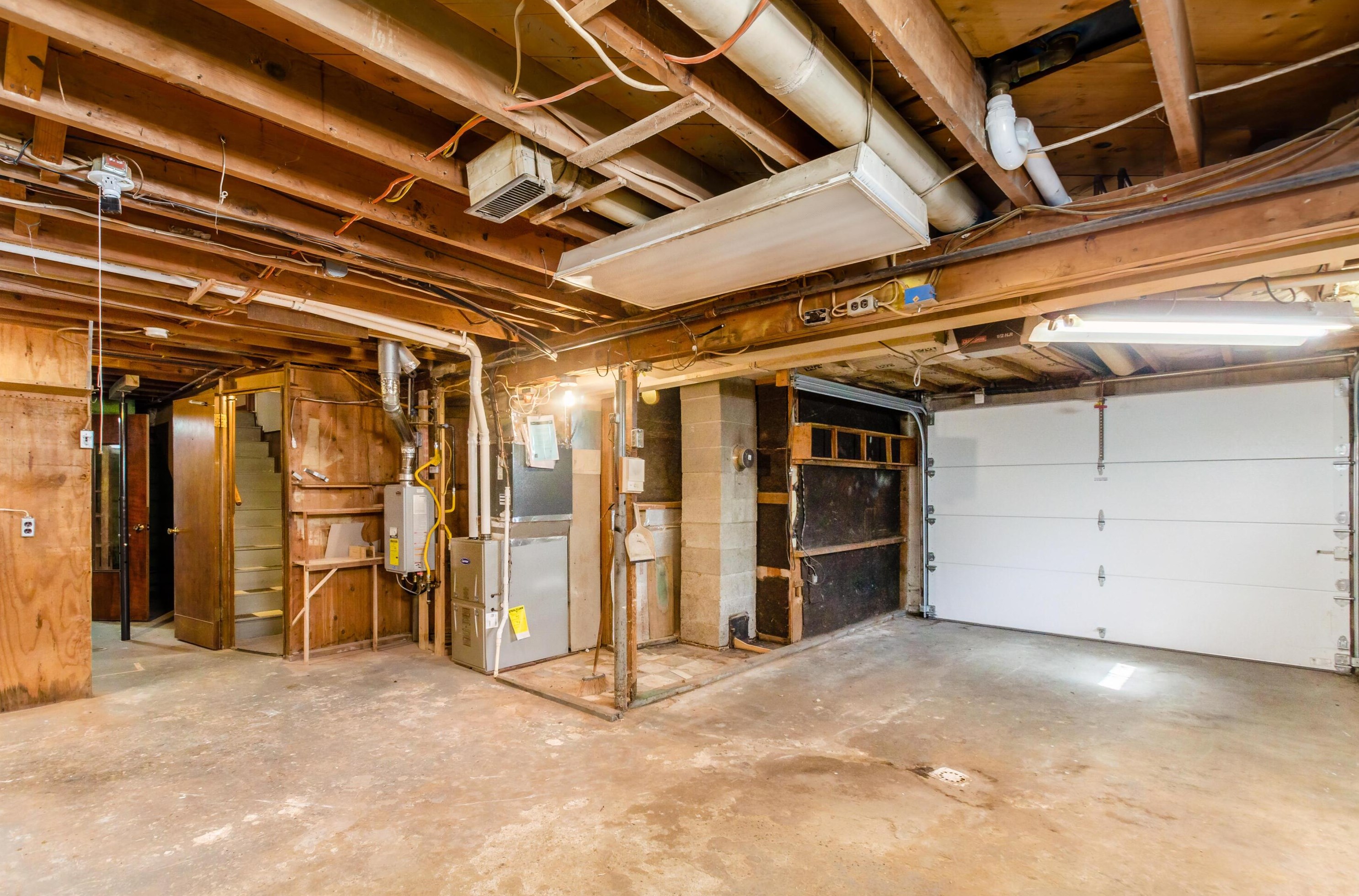 518 Hubert Ave, Lancaster OH 43130-4718 exterior