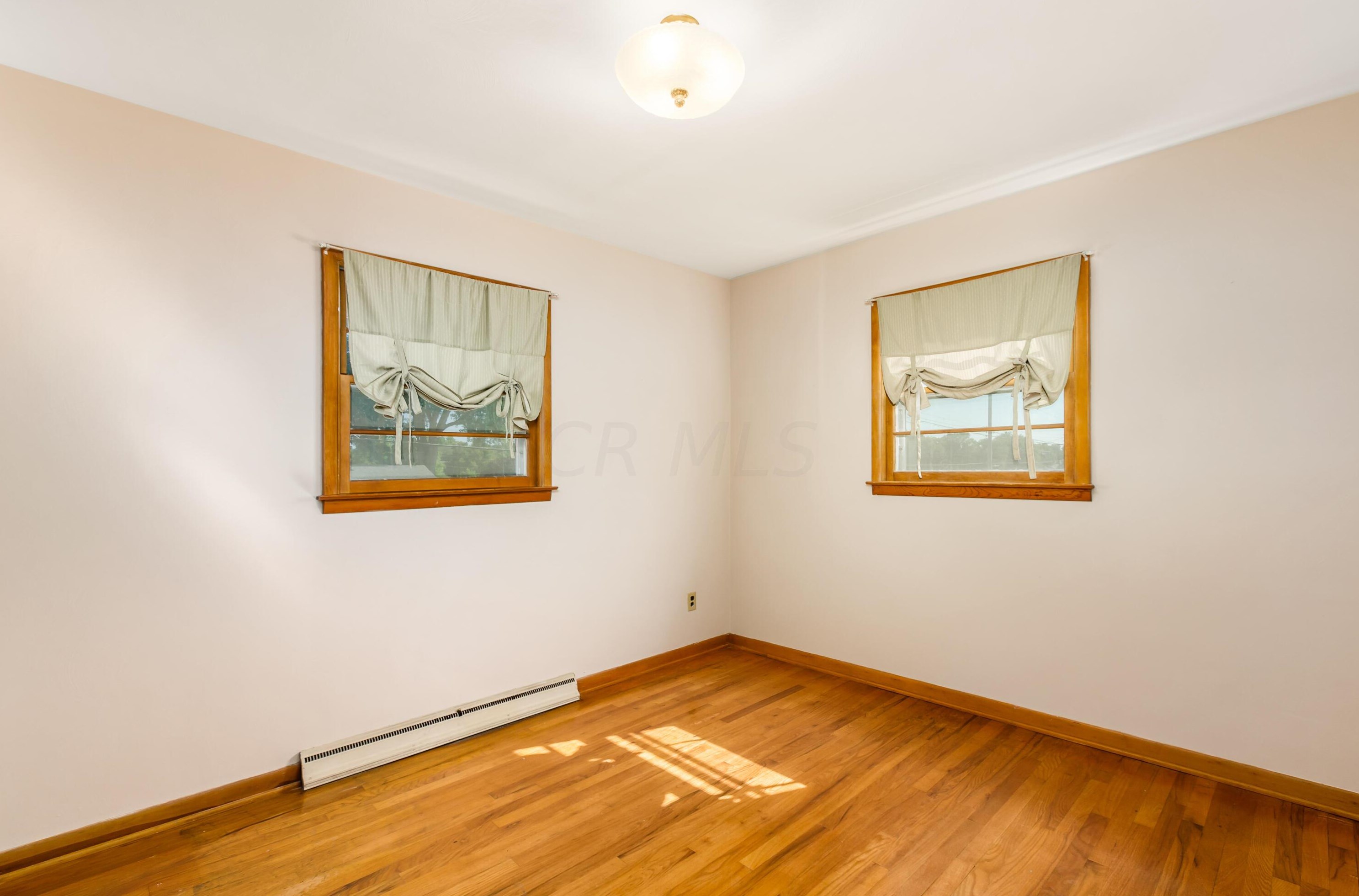 518 Hubert Ave, Lancaster OH 43130-4718 exterior