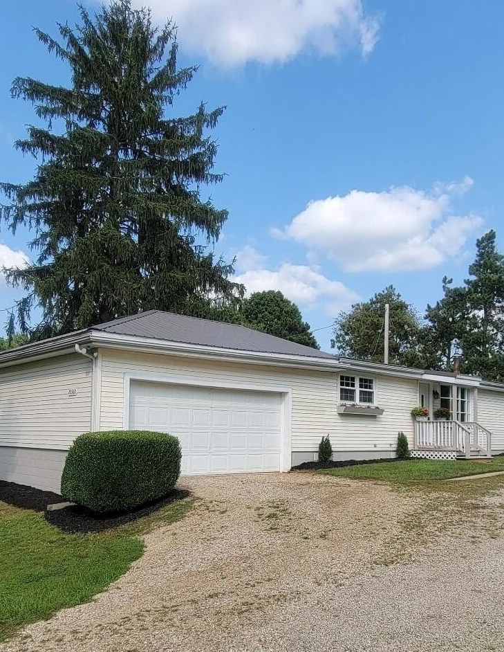 20360 Catherine Blvd, Circleville OH  43113-9238 exterior
