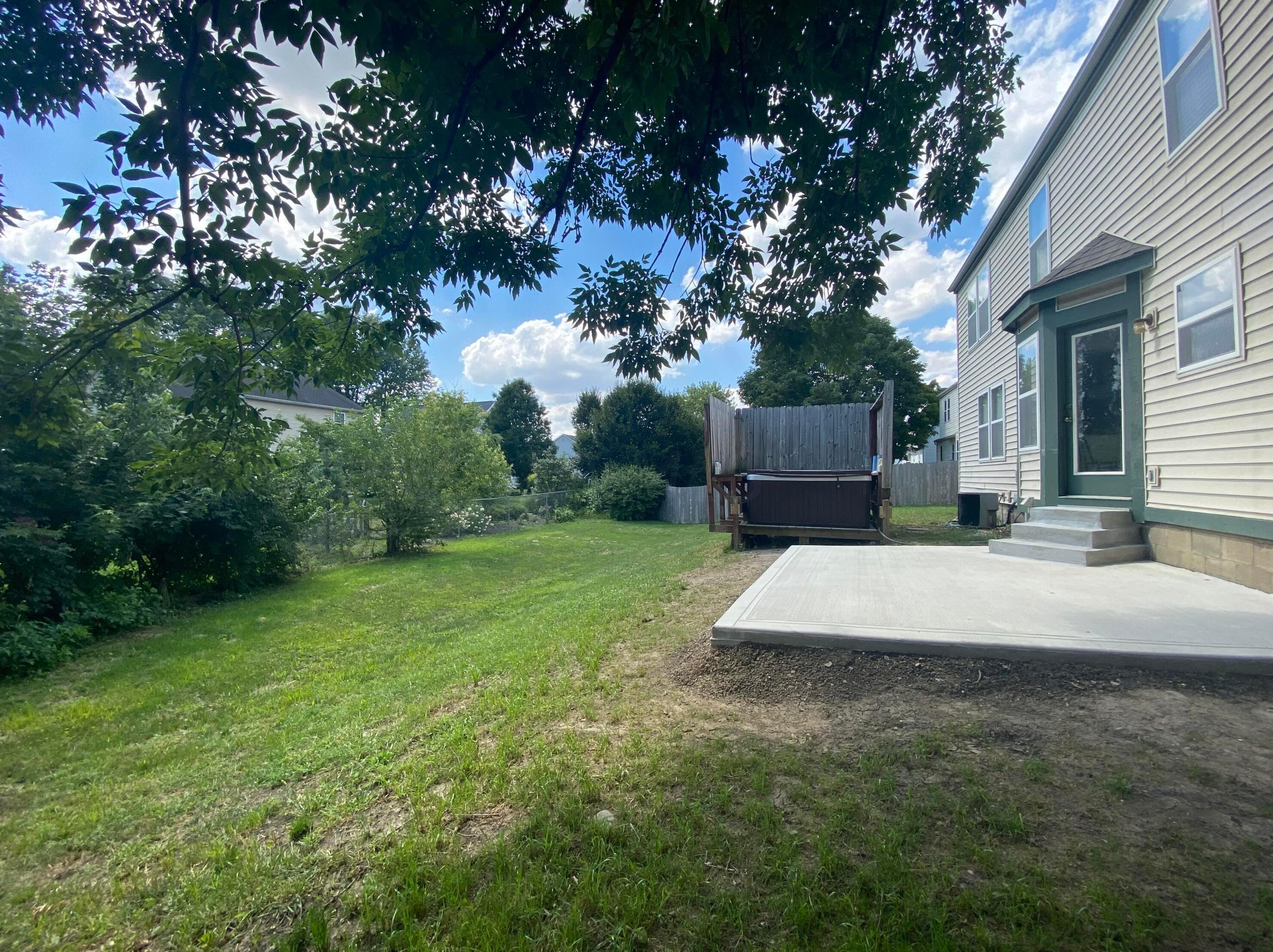 279 Marjoram Dr, Columbus OH 43230-7026 exterior