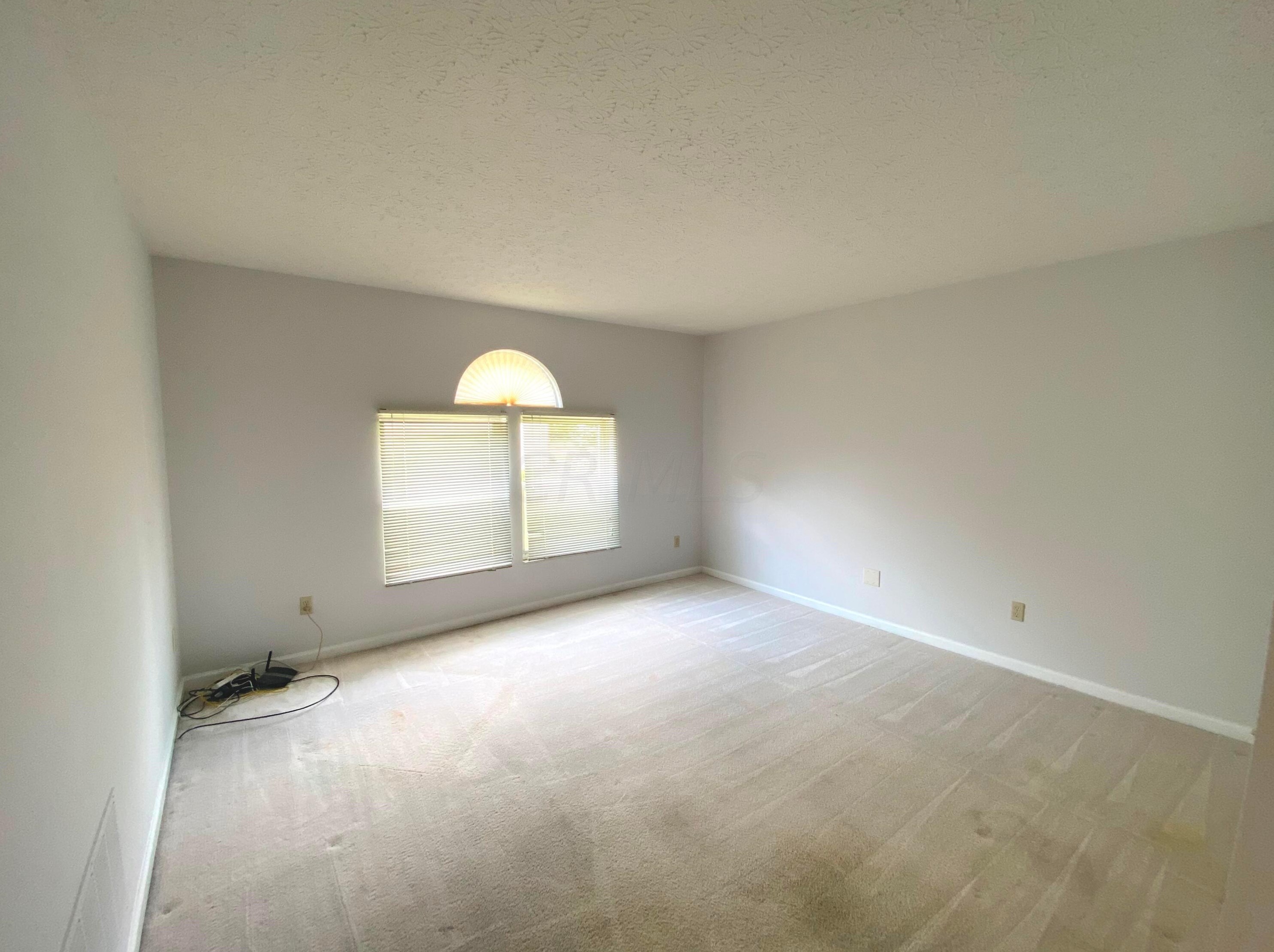 279 Marjoram Dr, Columbus OH 43230-7026 exterior