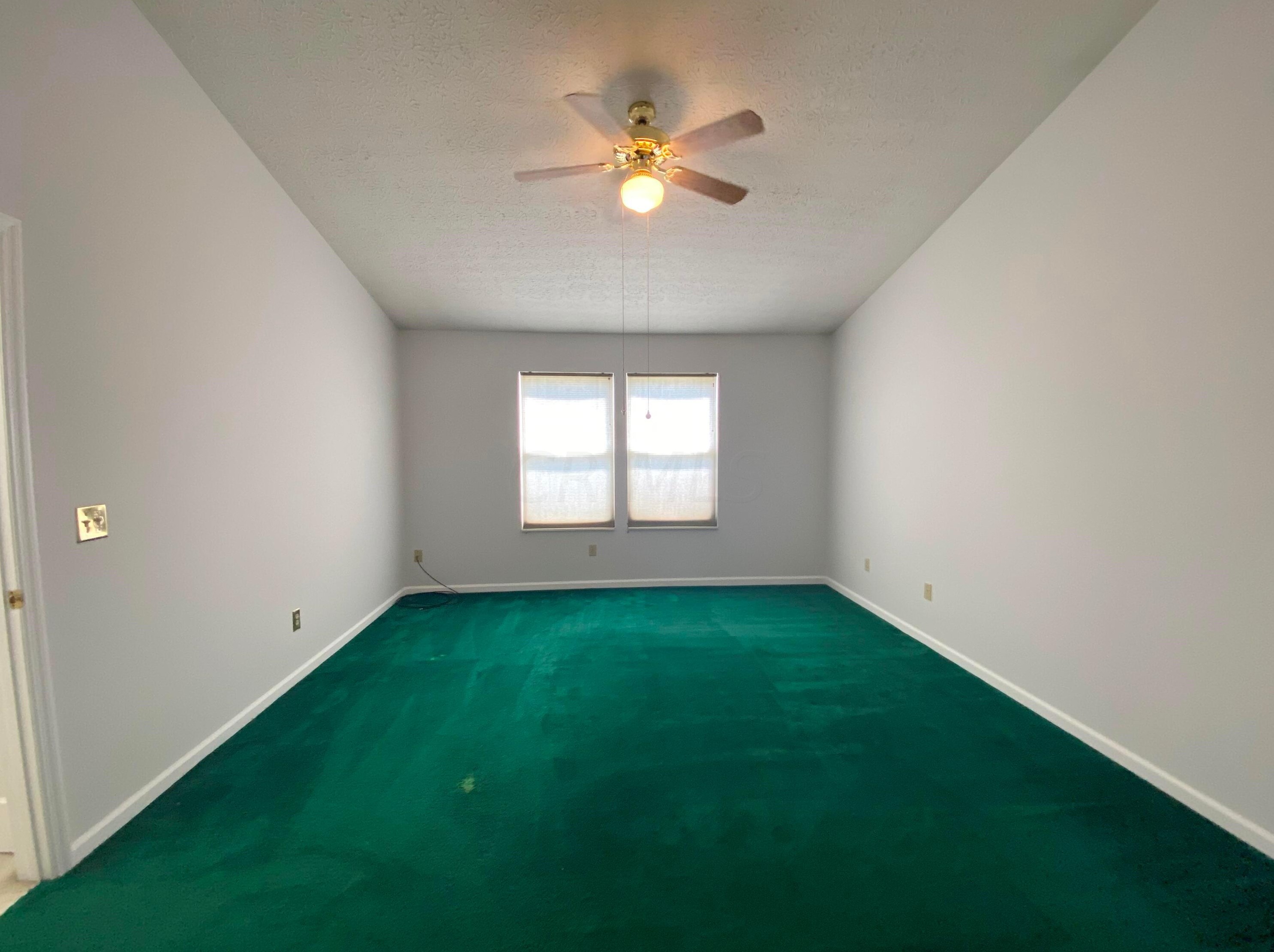 279 Marjoram Dr, Columbus OH 43230-7026 exterior