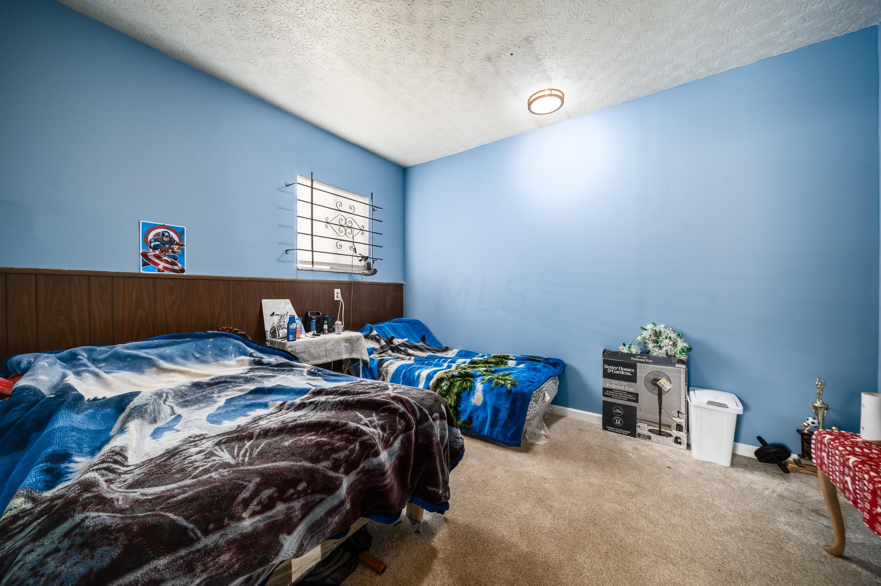 2141 Cornell St, Columbus OH  43219-3518 exterior