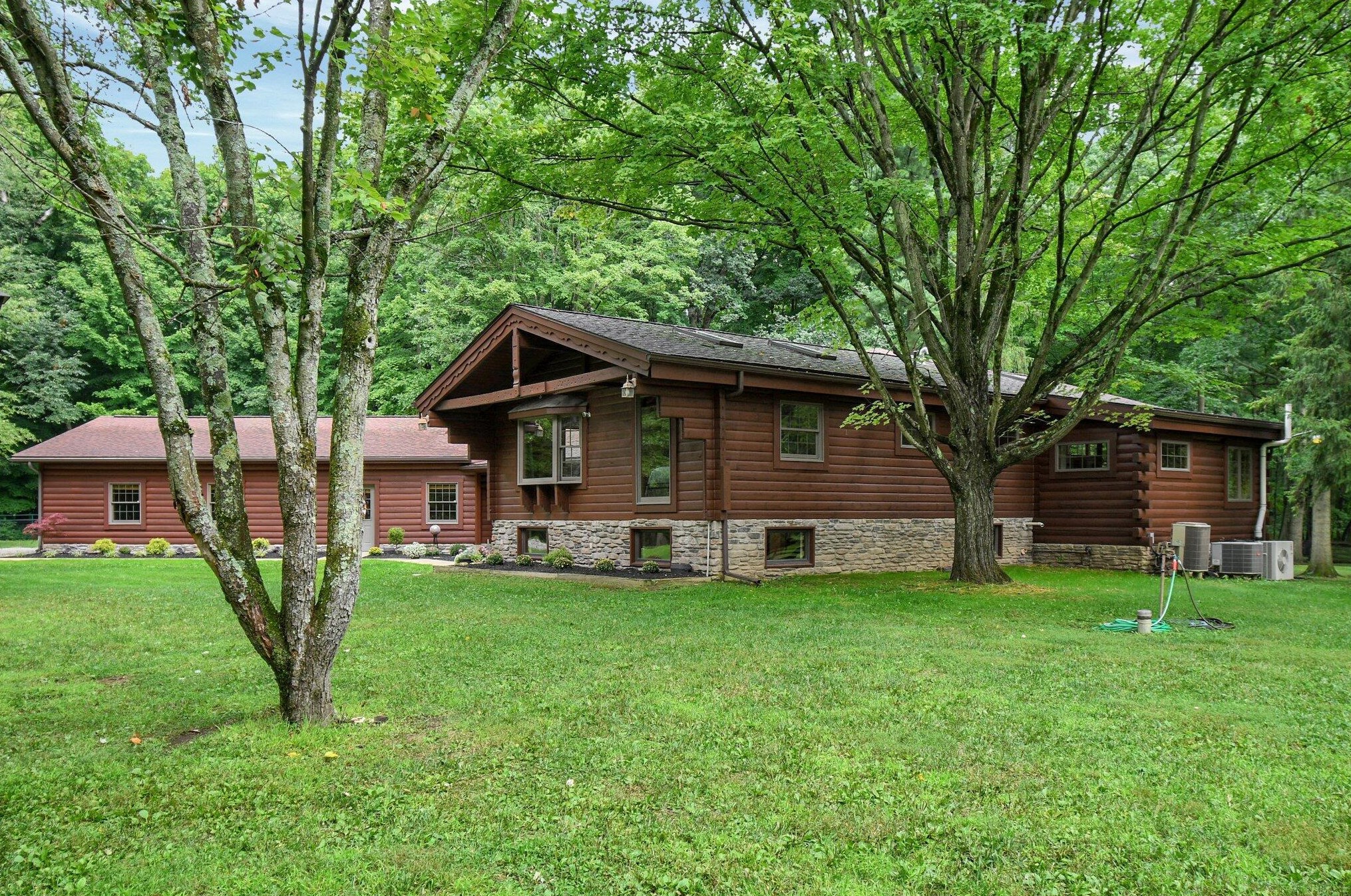 1001 Eckard Rd, Centerburg OH  43011-9728 exterior