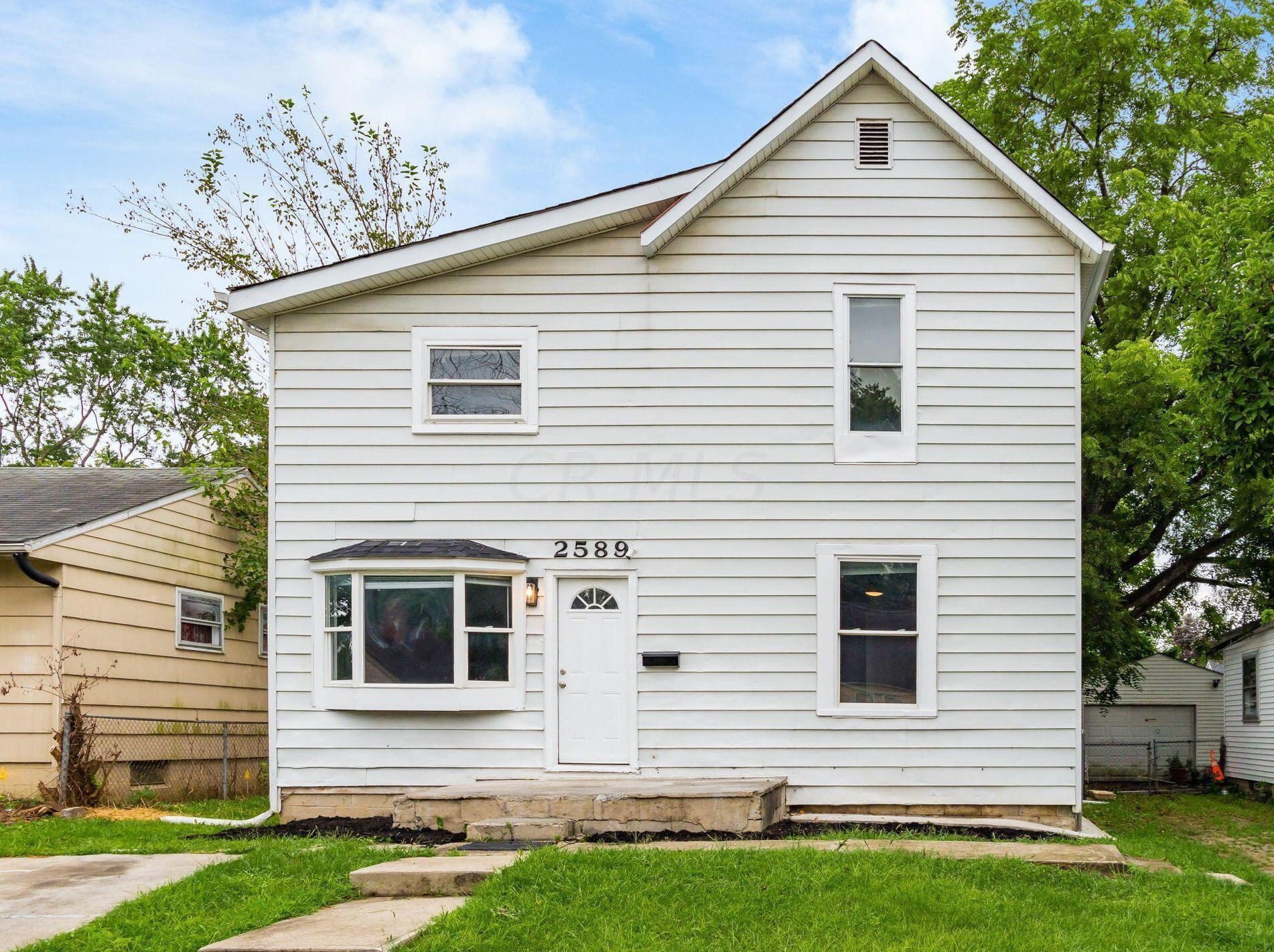 2589 Atwood Ter, Columbus, OH 43211-1177