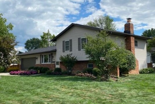 1977 Sumac Dr, Columbus, OH 43229-3830