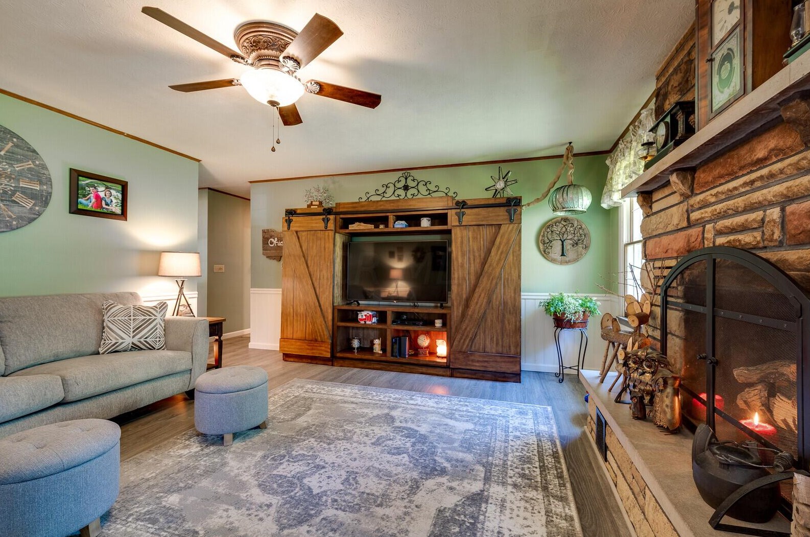 188 Camelot Dr, Urbana OH  43078-2315 exterior