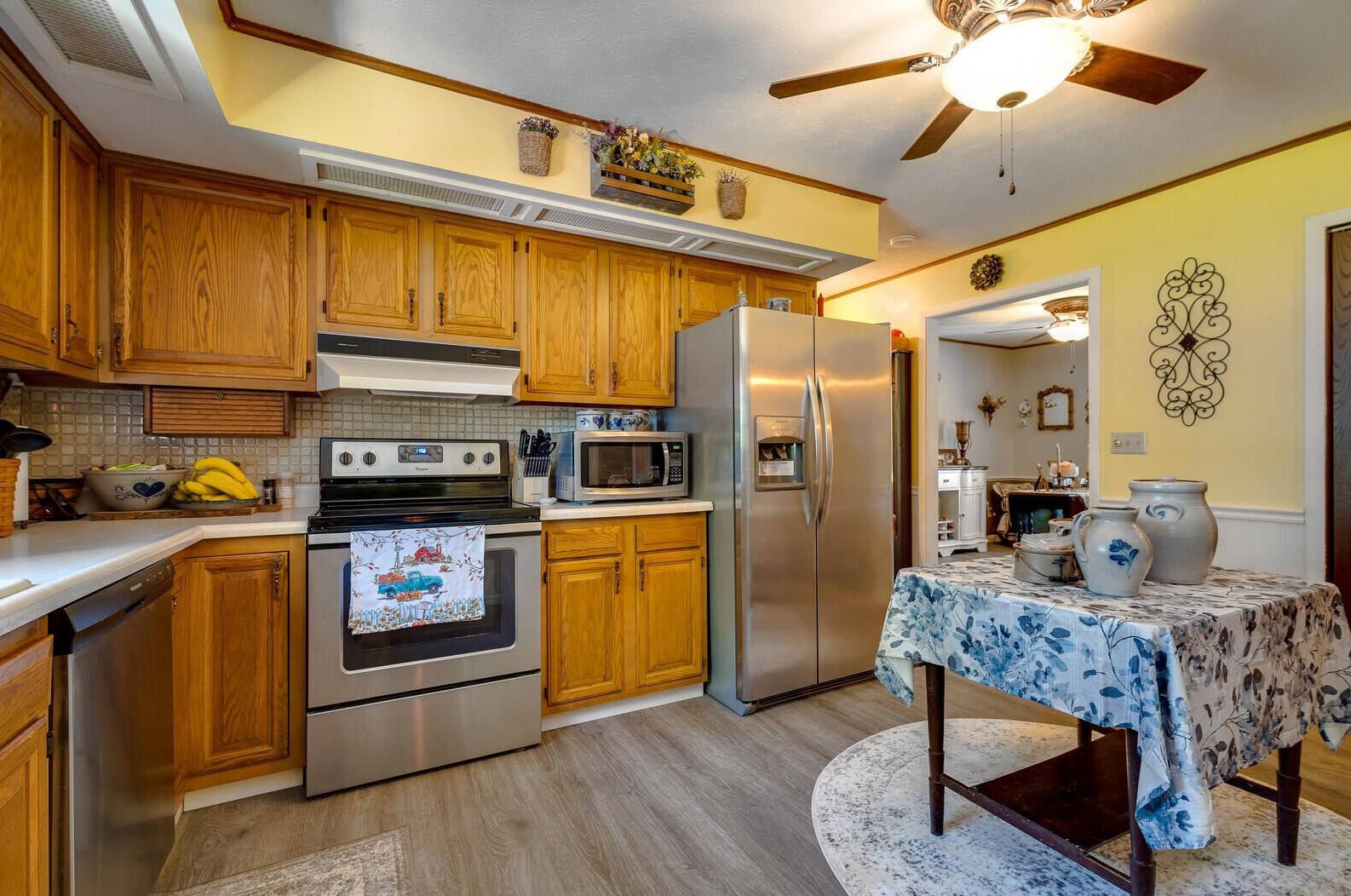 188 Camelot Dr, Urbana OH  43078-2315 exterior