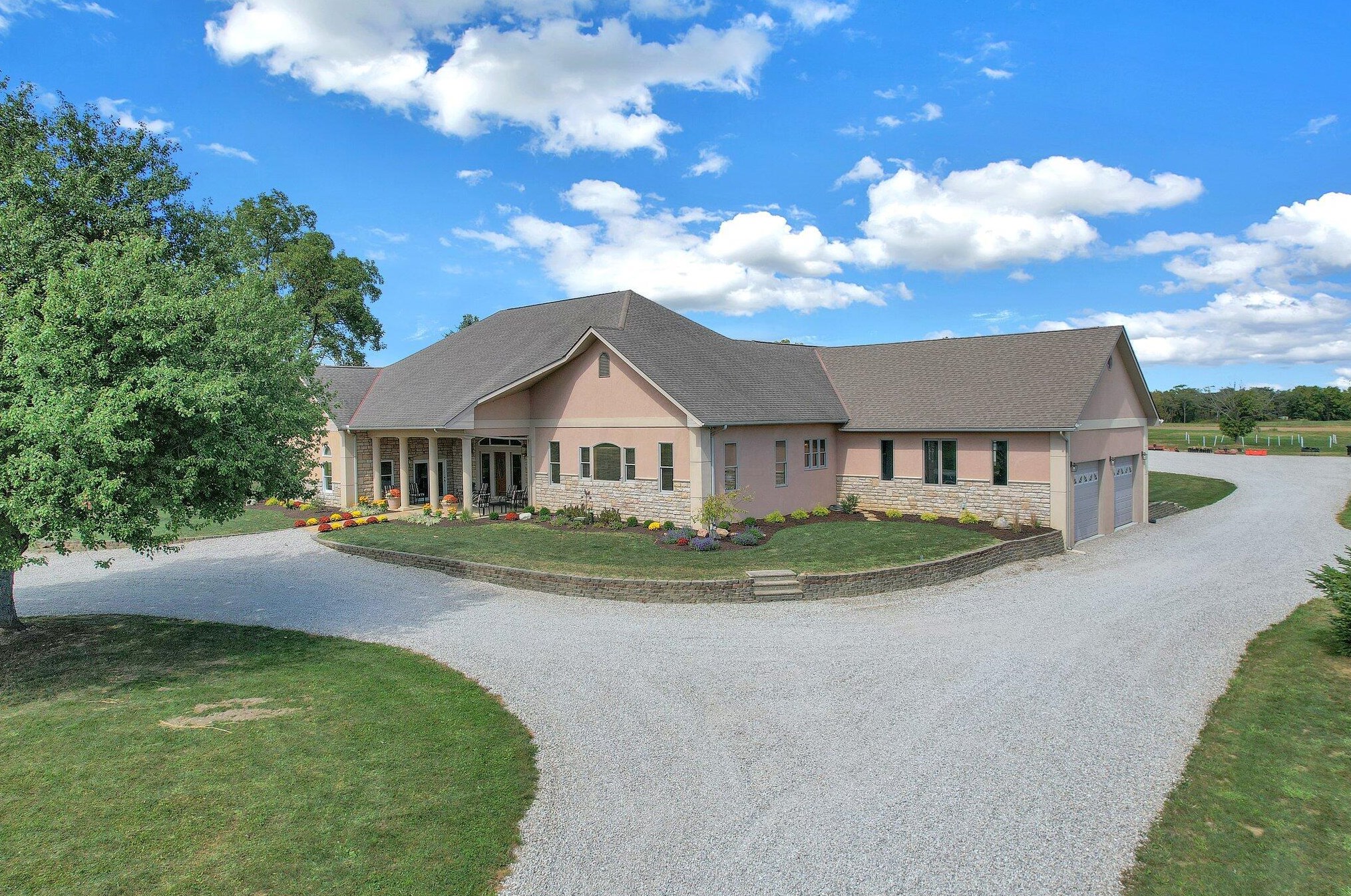 7554 State Route 323, Mount Sterling, OH 43143-9416