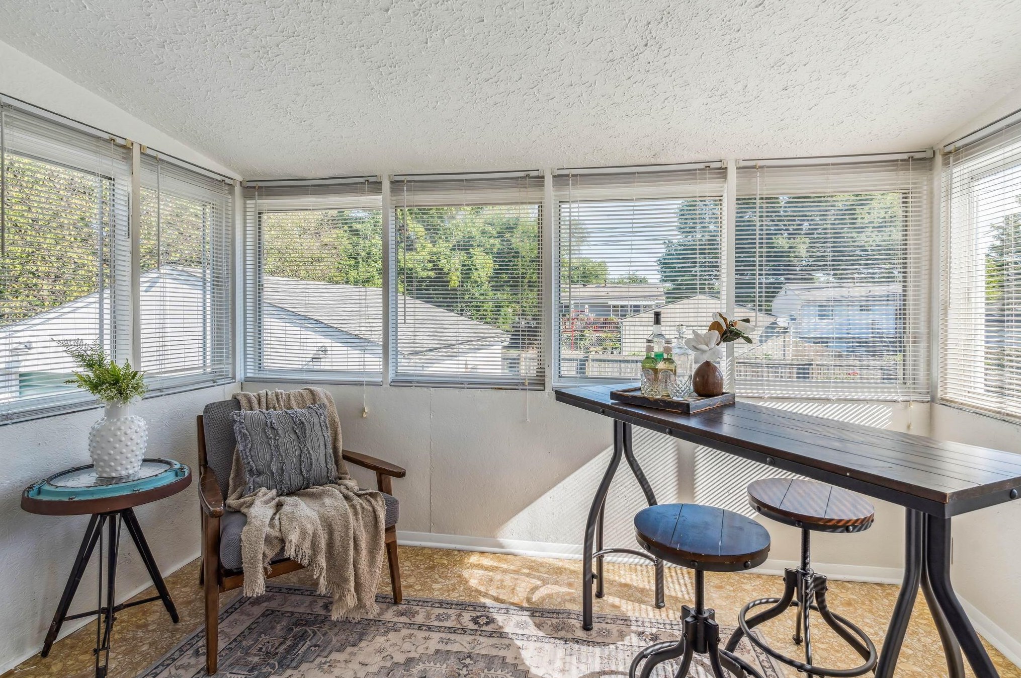 5178 Rutledge Dr, Columbus OH 43232-5856 exterior