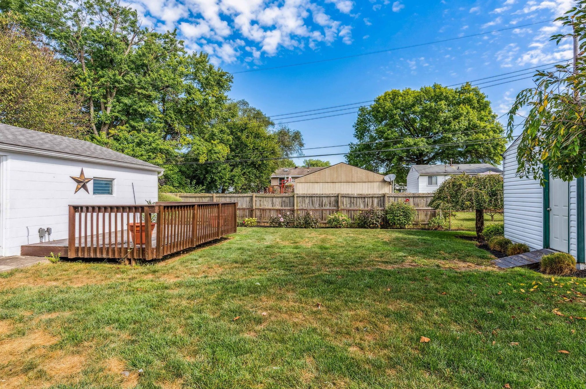 5178 Rutledge Dr, Columbus OH 43232-5856 exterior