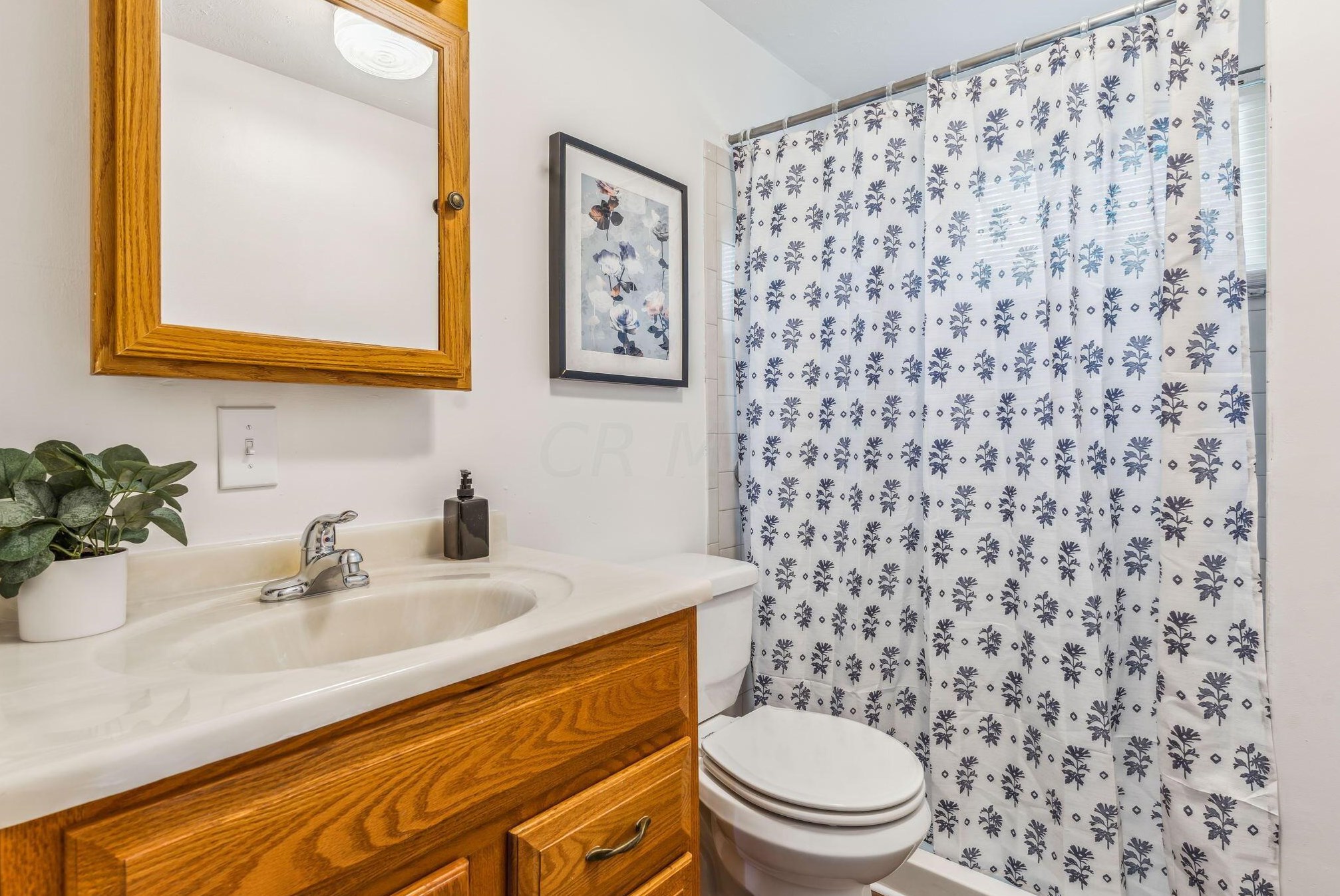 5178 Rutledge Dr, Columbus OH 43232-5856 exterior