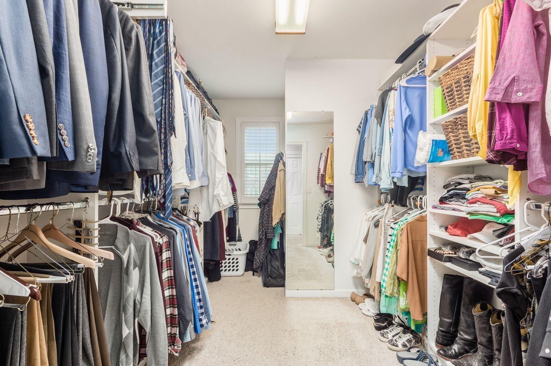 782 Hartford St, Columbus OH 43085-3113 exterior