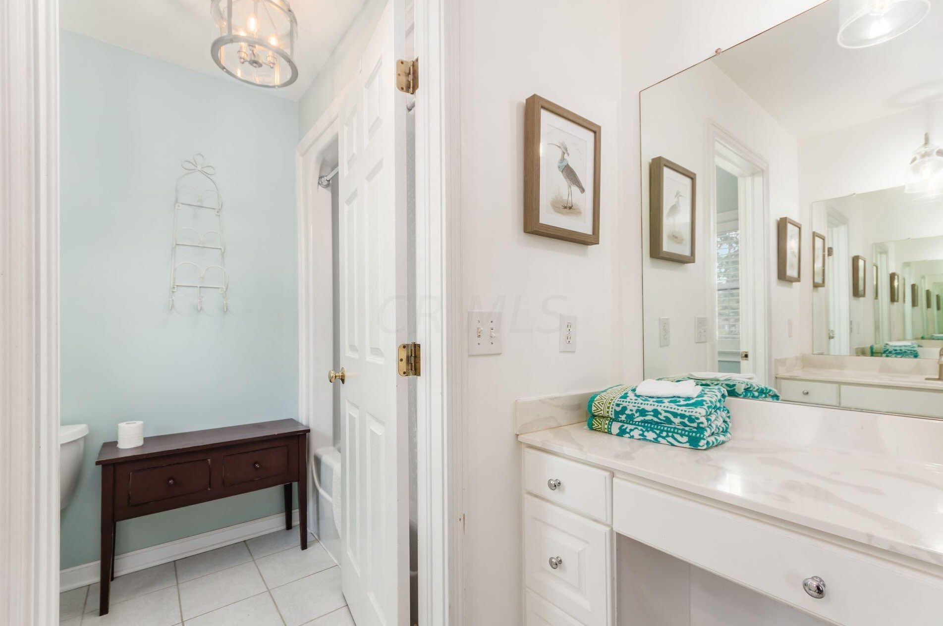 782 Hartford St, Columbus OH 43085-3113 exterior