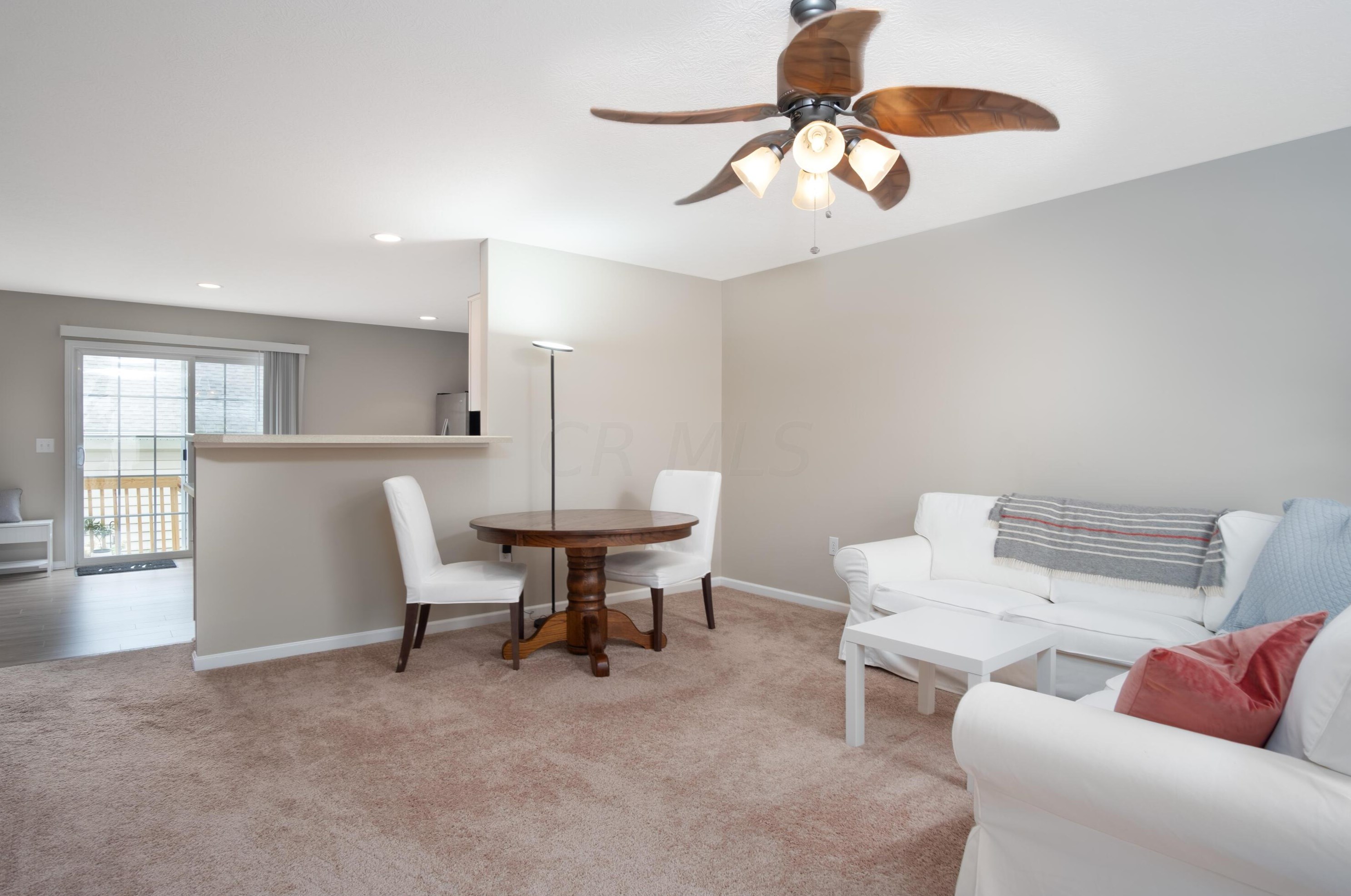 5297 Royal Arch Cascade Dr, Dublin, OH 43016-6273