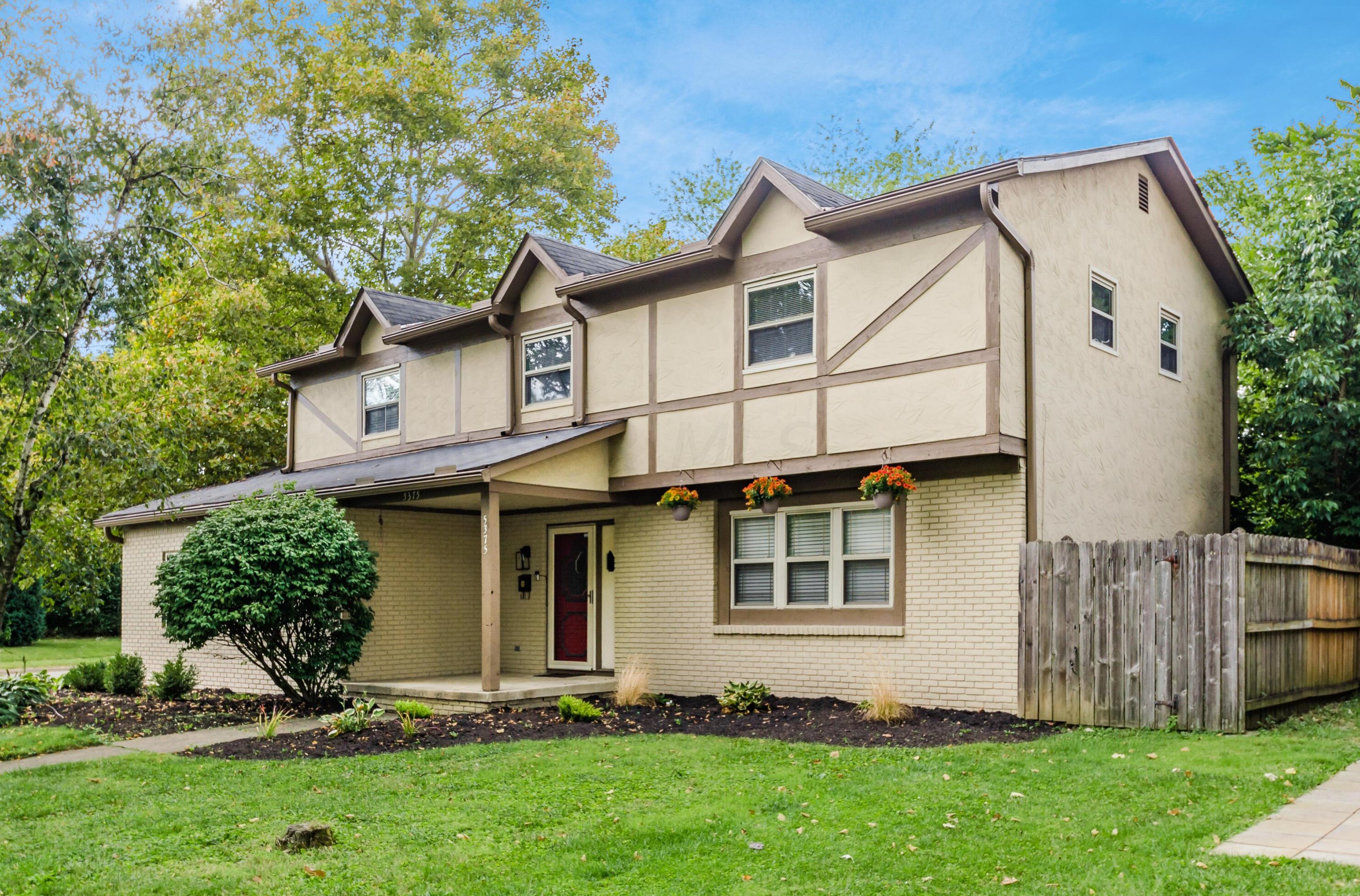 5375 Maple Canyon Ave, Columbus, OH 43229-4603