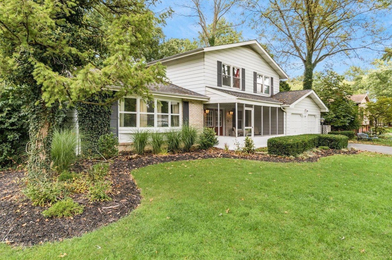 5770 Plum Orchard Dr, Columbus, OH 43213-2676
