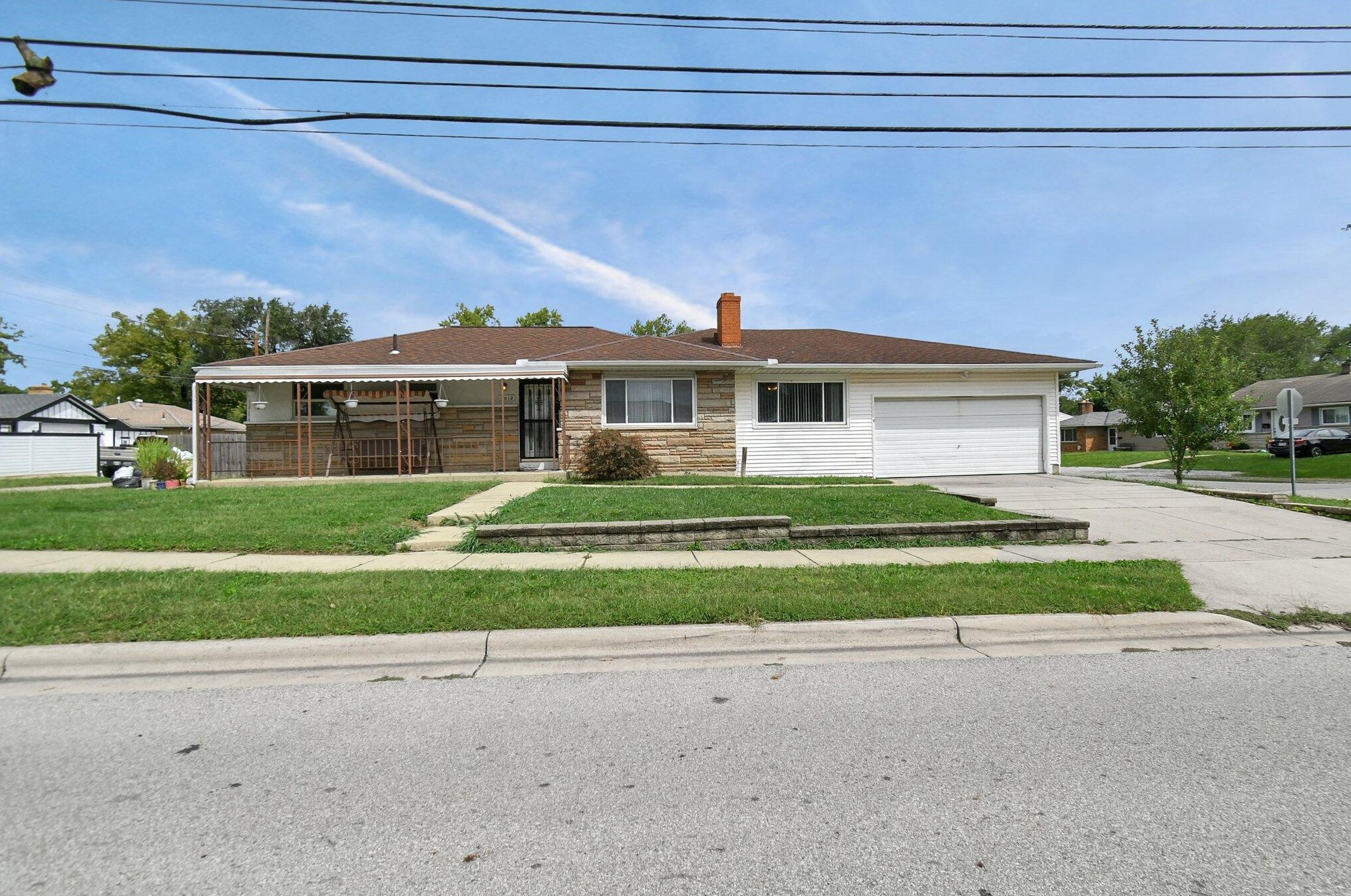 5012 Palmetto St, Columbus, OH 43228-1740