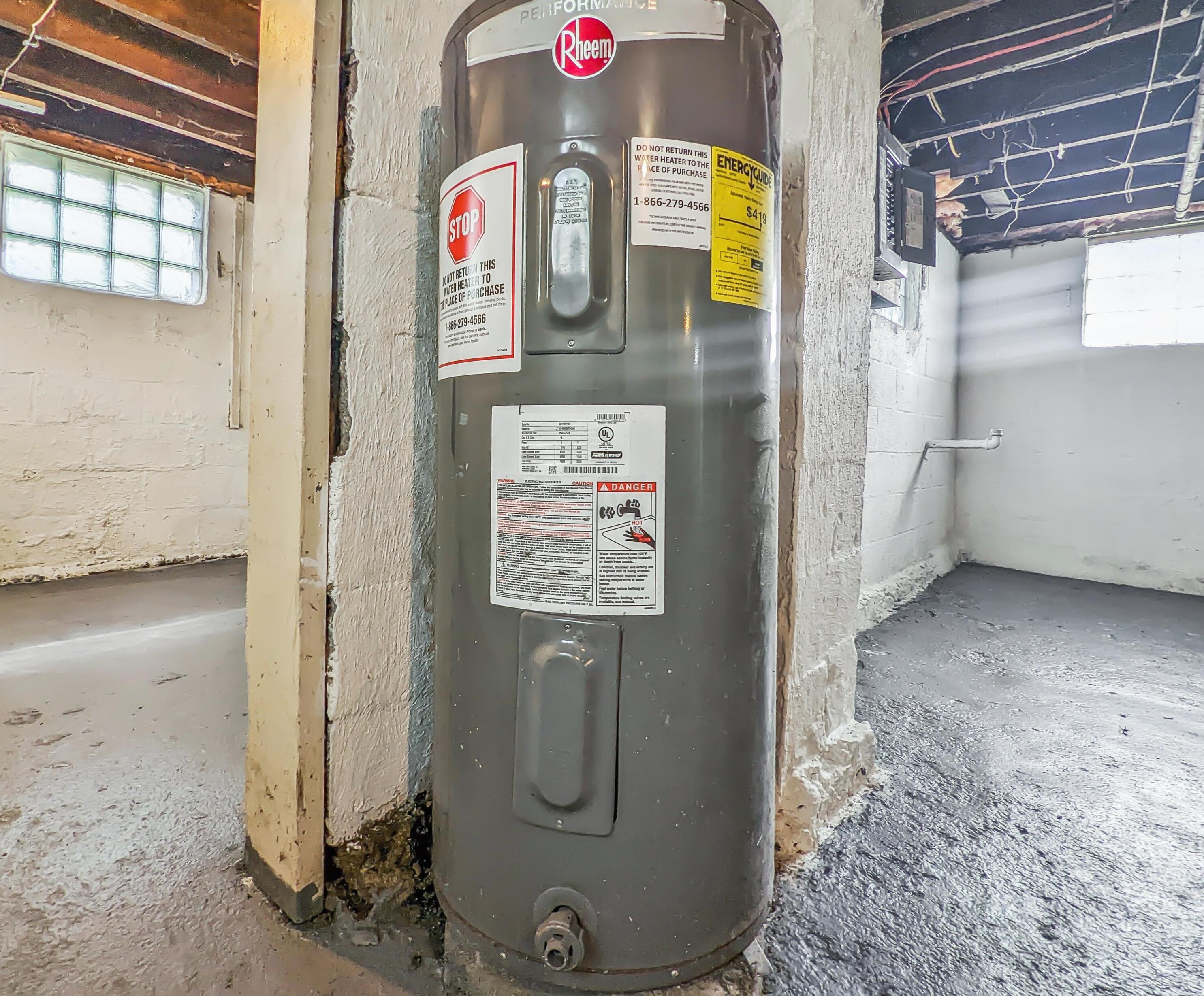 617 Wayne Ave, Columbus OH 43204-3154 exterior