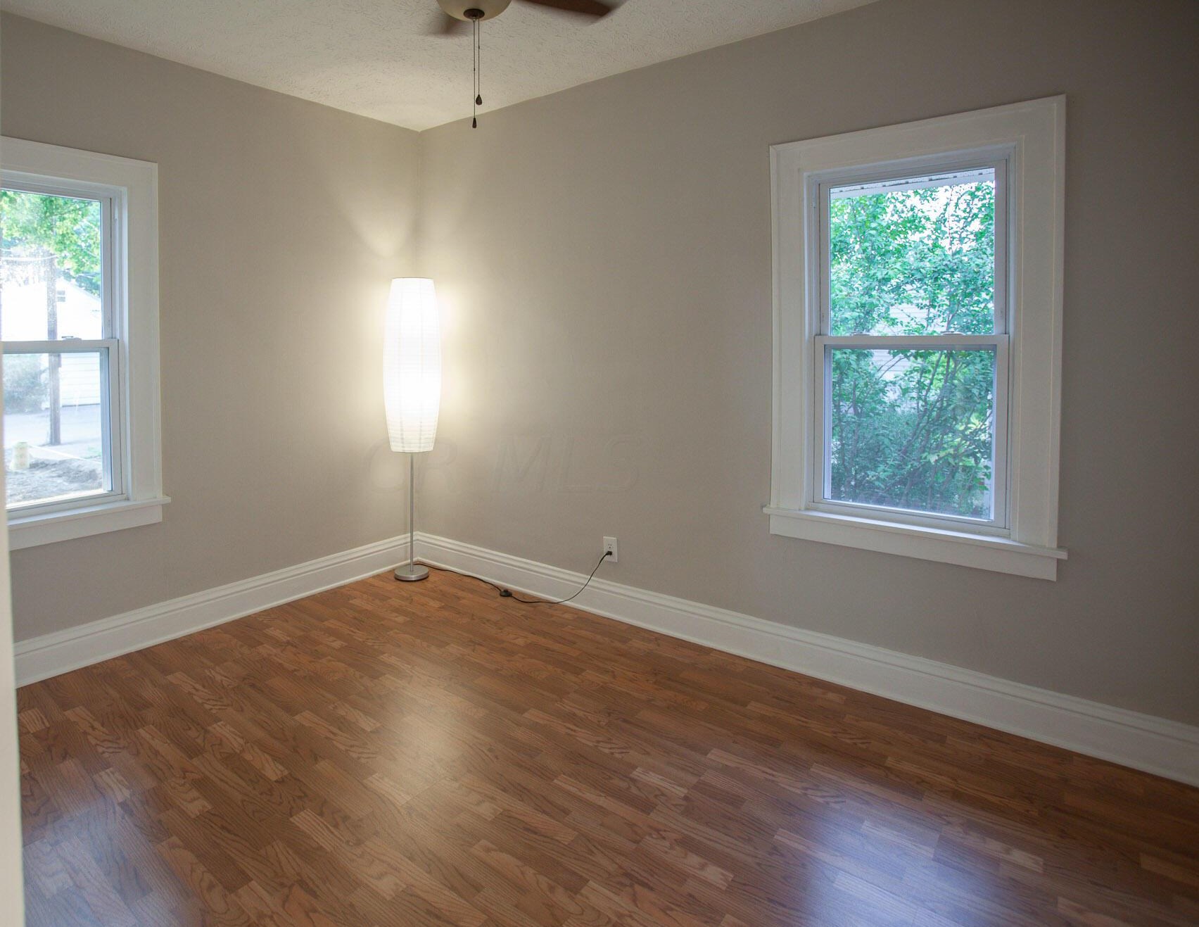 697 Grandon Ave, Columbus OH 43209-2528 exterior