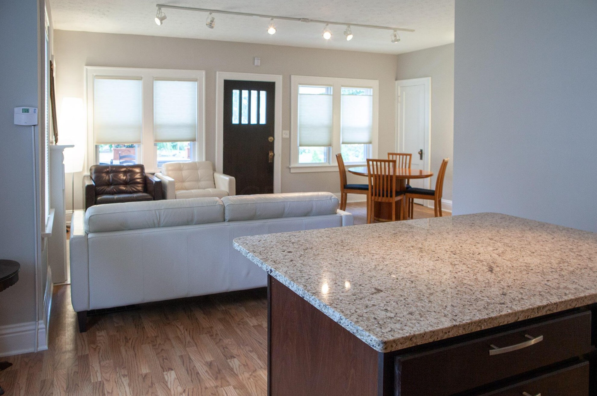 697 Grandon Ave, Columbus OH 43209-2528 exterior