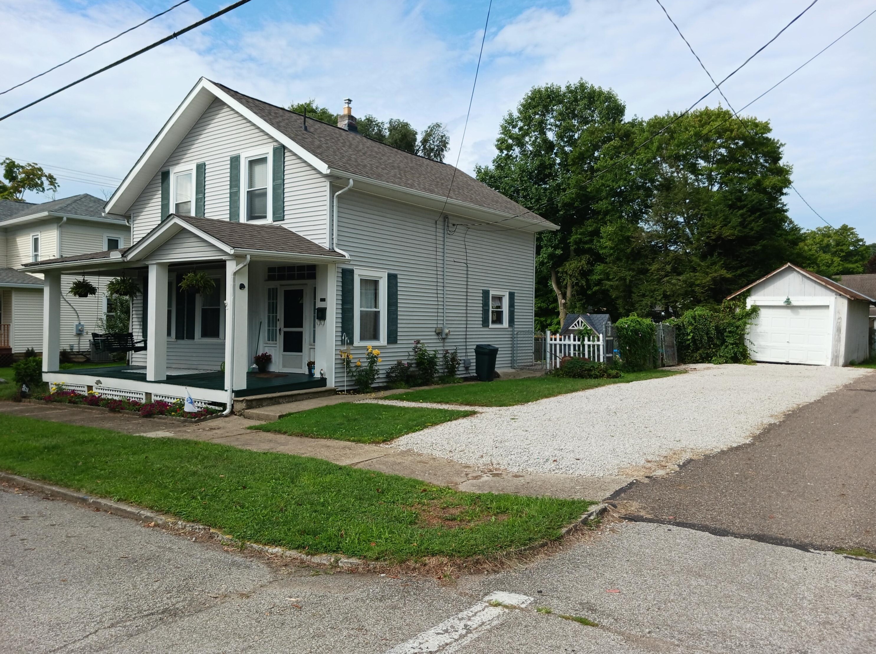 196 Bell St, North Woodbury, OH 44813-1102