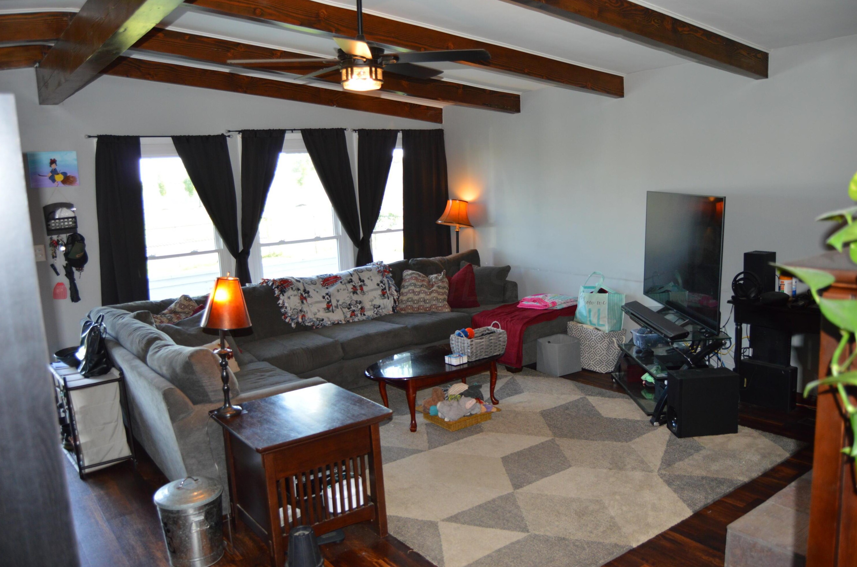 3542 Briggs Rd, Columbus OH 43204-1038 exterior