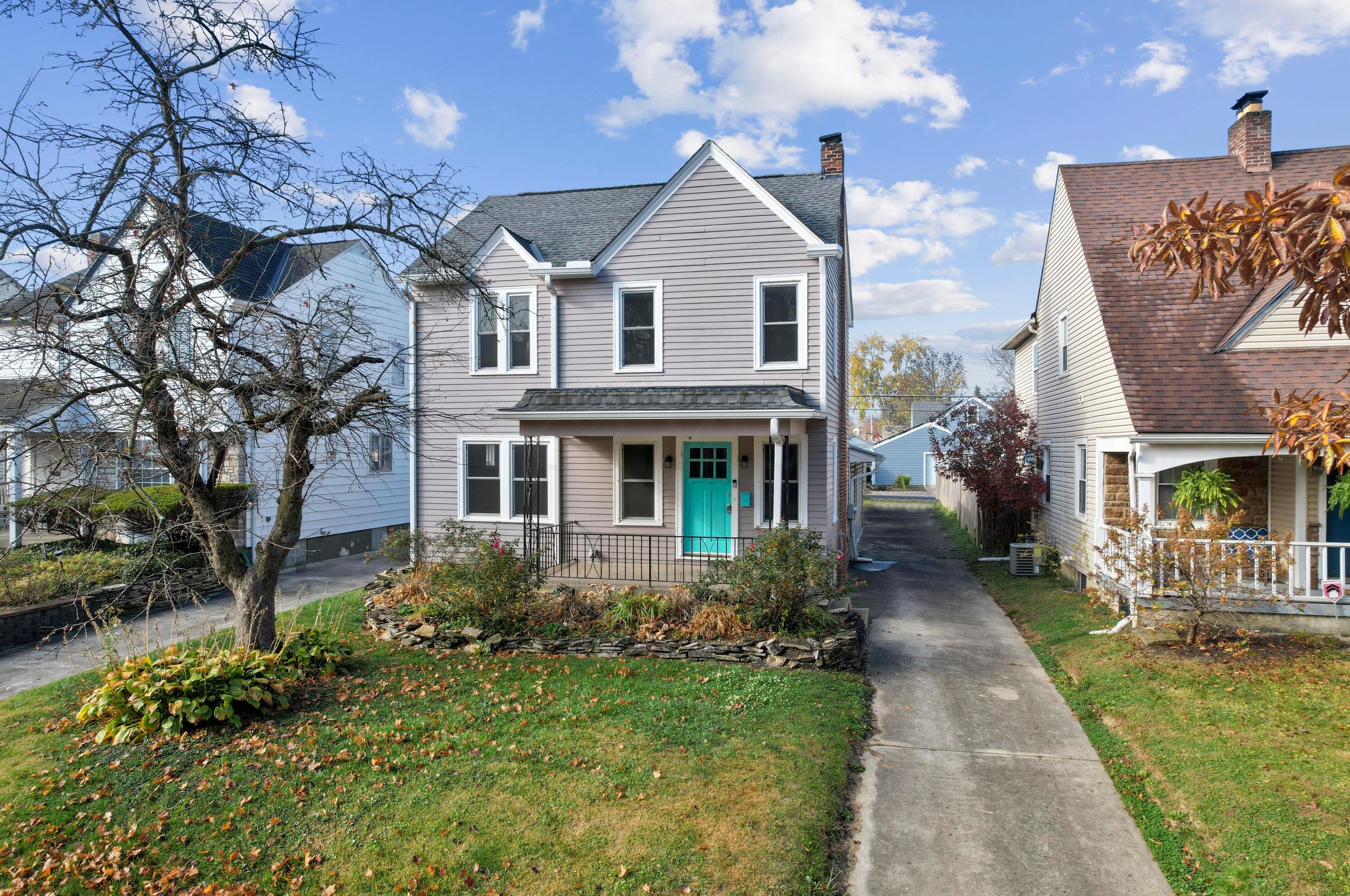 133 Brinker Ave, Columbus, OH 43204-1366