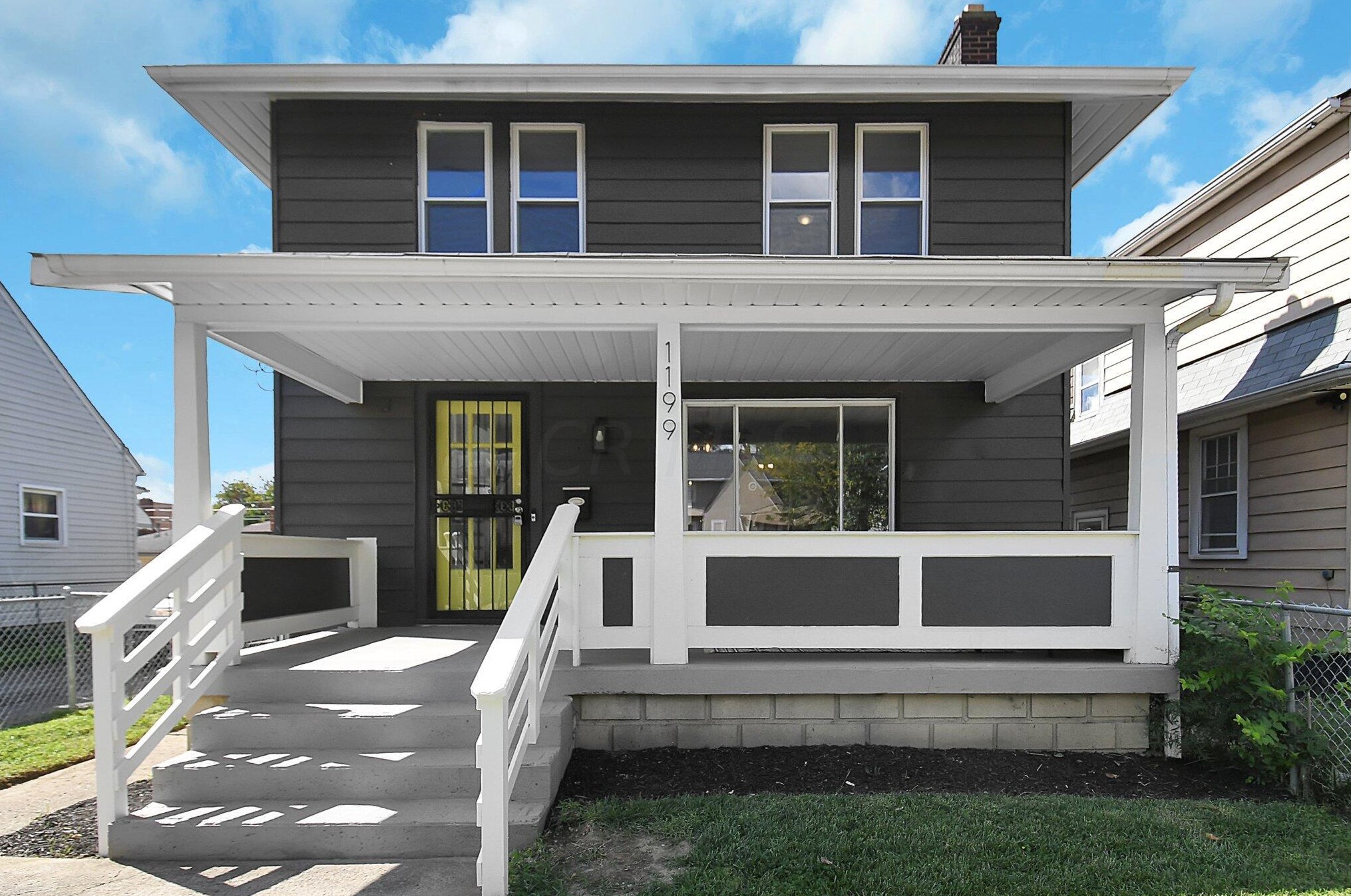 1199 Lockbourne Rd, Columbus OH  43206-3238 exterior