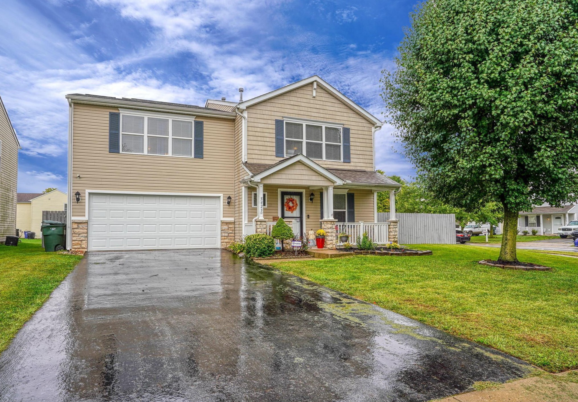 5425 Englecrest Dr, Cnl Wnchstr OH  43110-7980 exterior