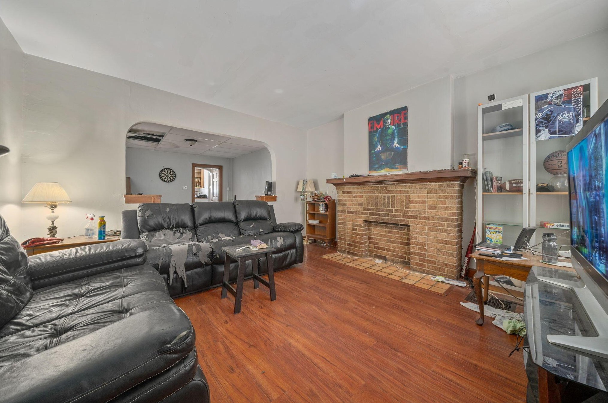 299 Ogden Ave, Columbus, OH 43204-3262