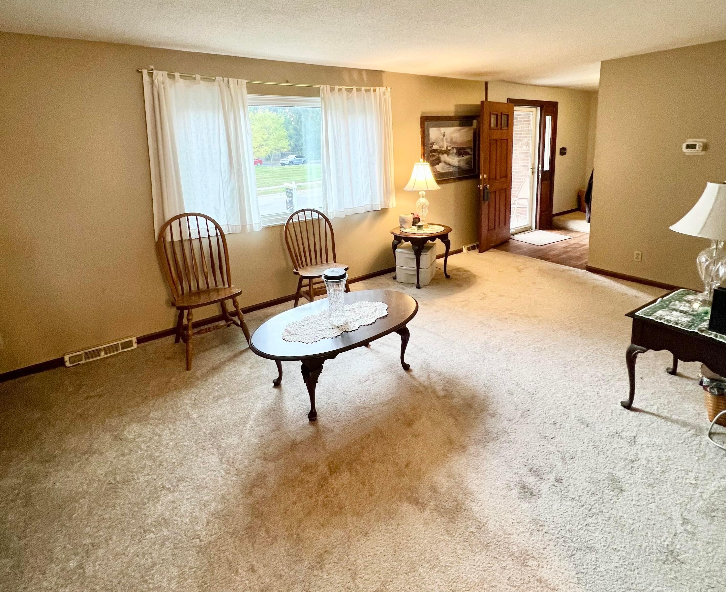 180 Landover Rd, Columbus OH 43230-3130 exterior