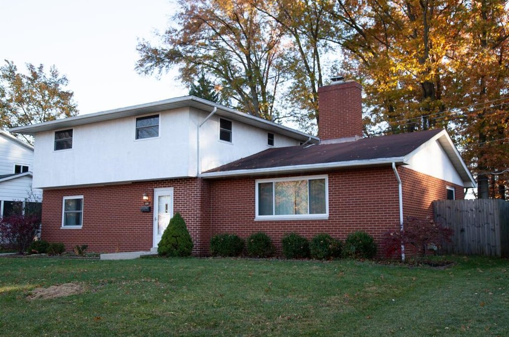 1279 Vinewood Dr, Columbus, OH 43229-4451