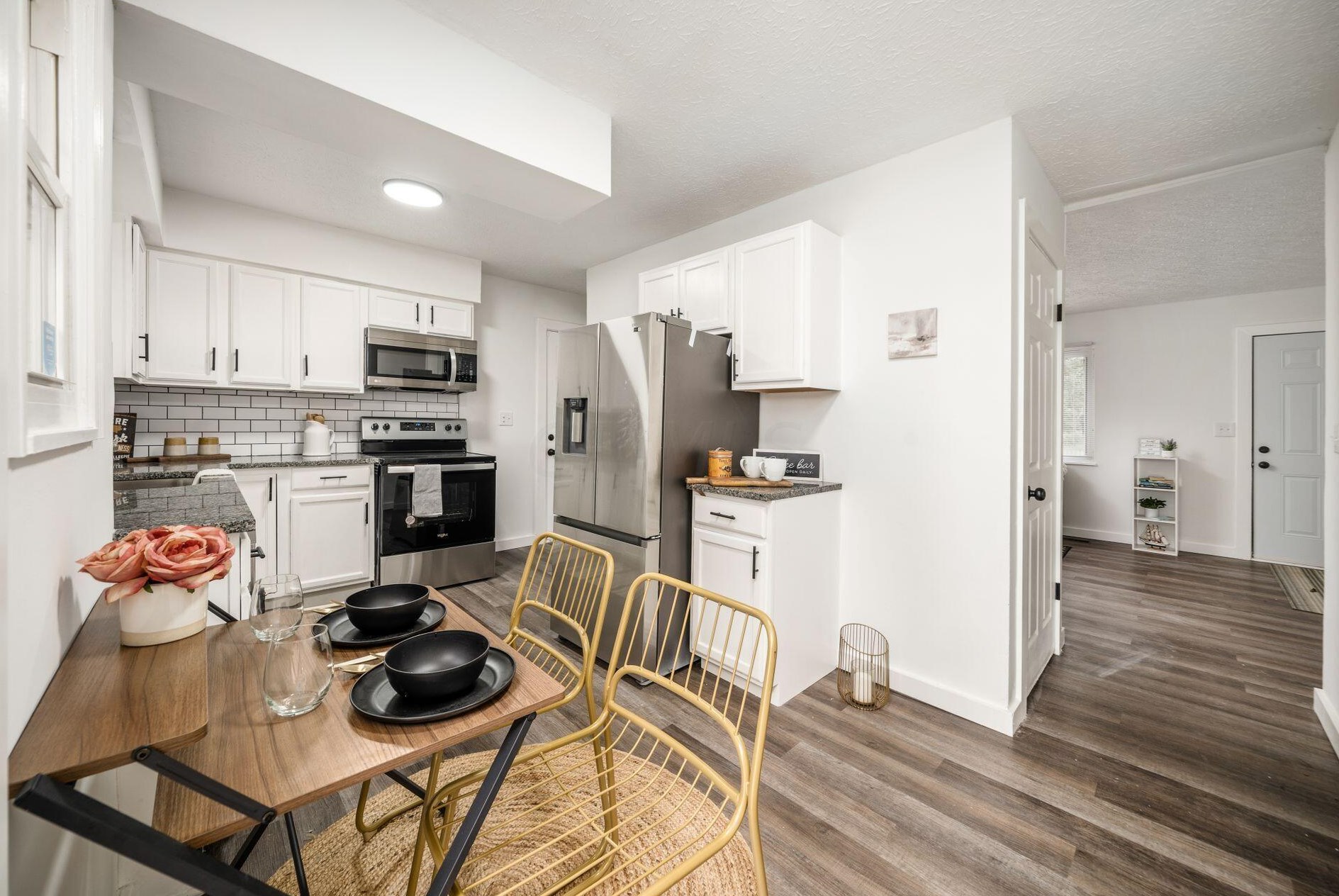 1651 Case Rd, Columbus OH  43235-7518 exterior