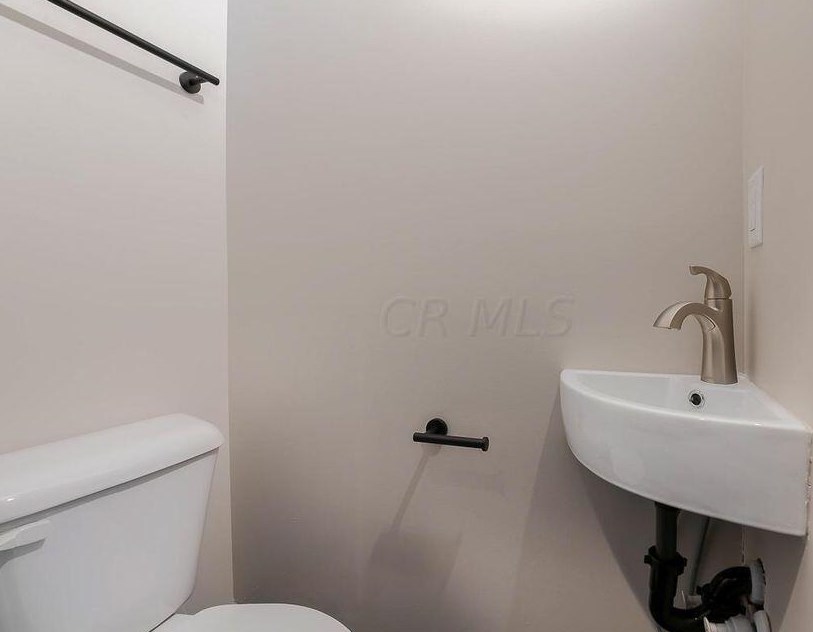 652 Whittier St, Columbus OH  43206-2859 exterior