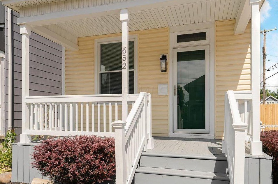 652 Whittier St, Columbus OH  43206-2859 exterior