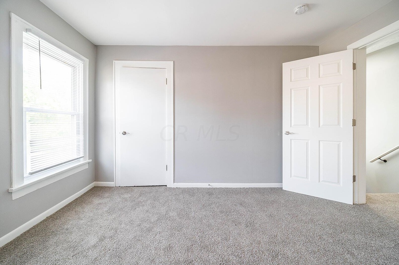 98 Oakley Ave, Columbus OH  43204-3214 exterior