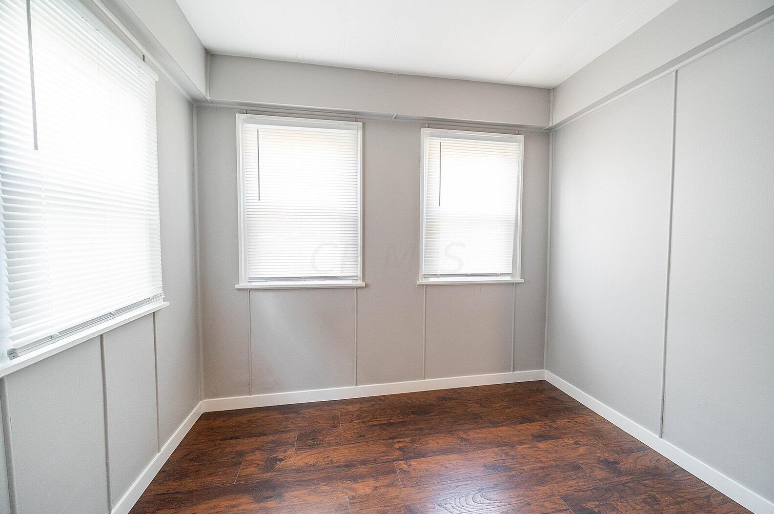 98 Oakley Ave, Columbus OH  43204-3214 exterior