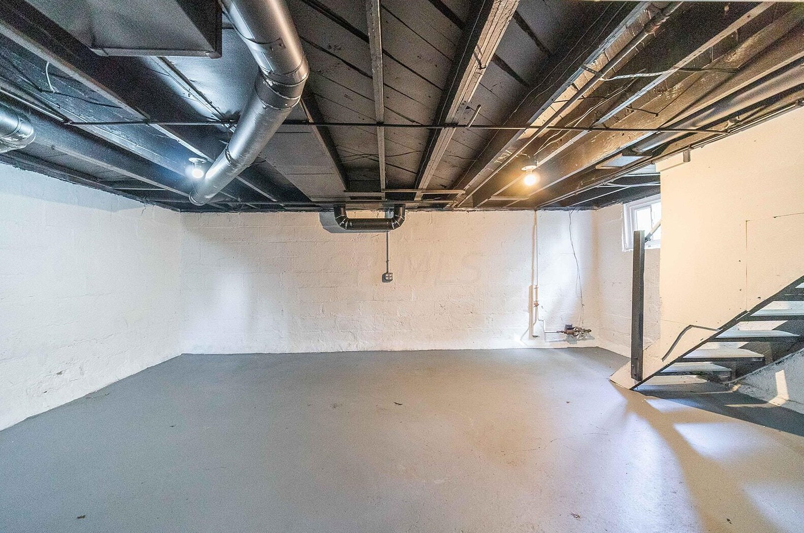 98 Oakley Ave, Columbus OH  43204-3214 exterior