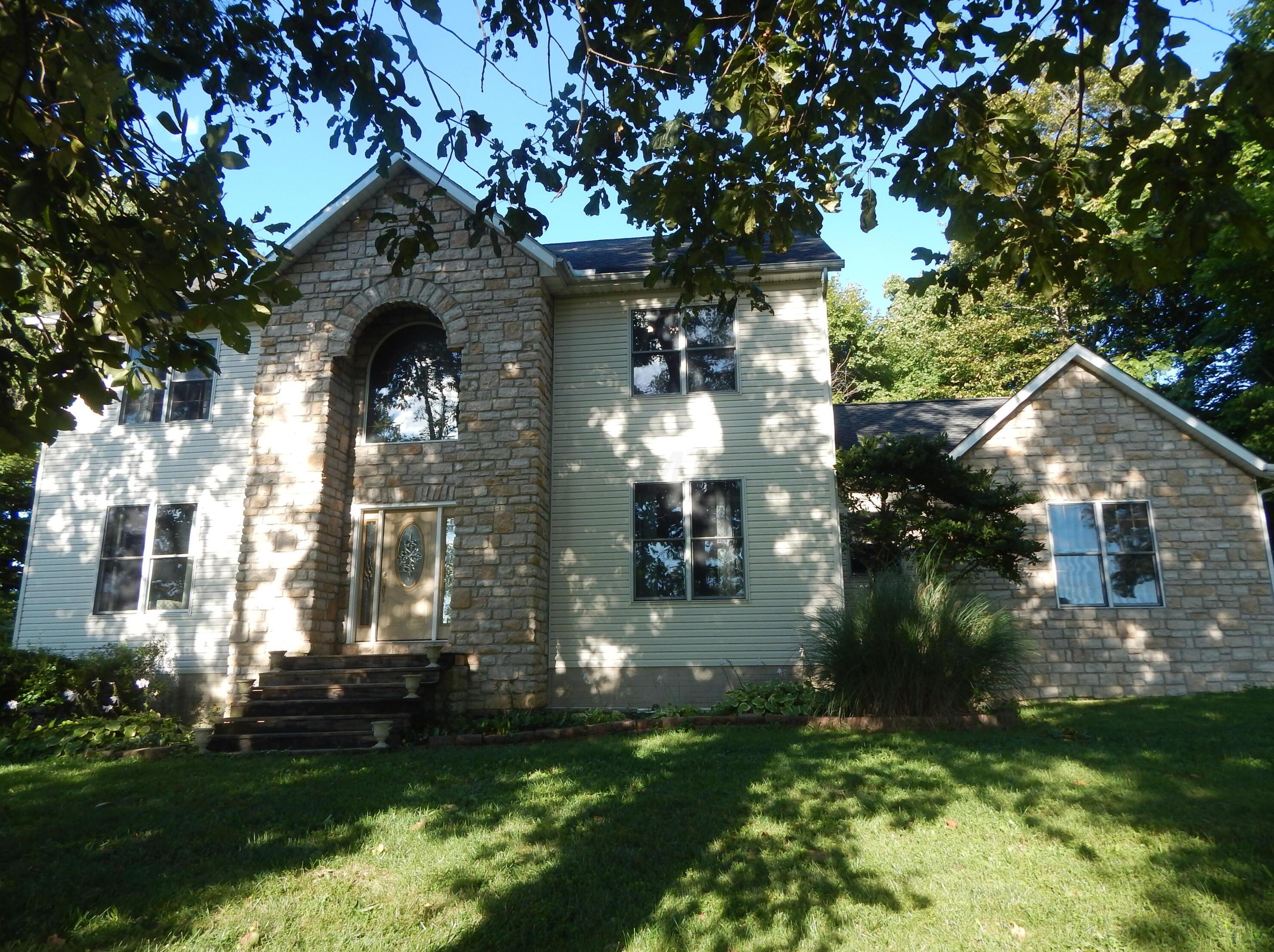 11868 Marburger Rd, Stoutsville, OH 43154-9519