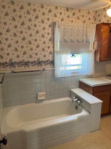 255 Mt Ida Ave, Lancaster OH 43130-4723 exterior