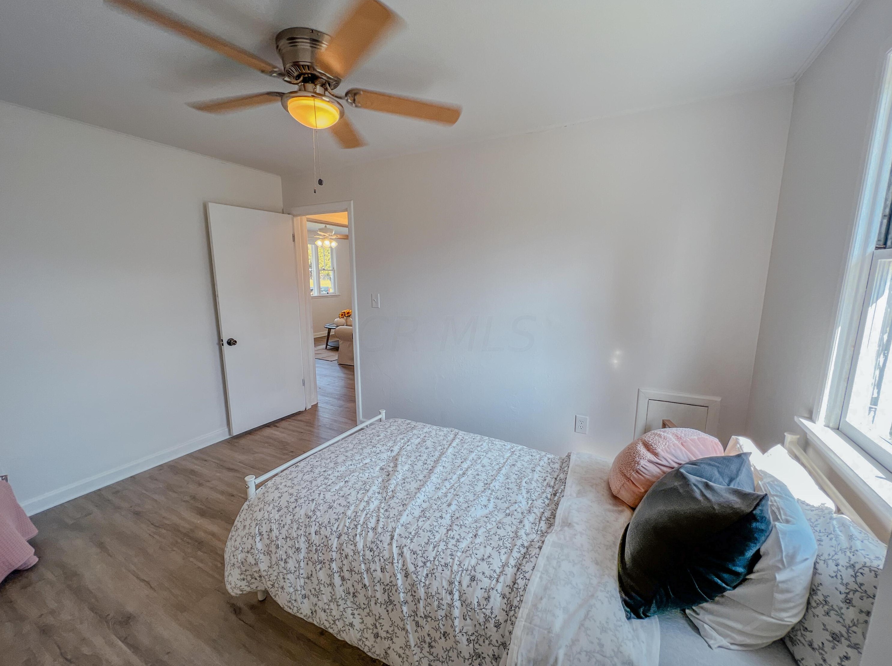 2265 Homewood Ave, Columbus OH 43223-1728 exterior